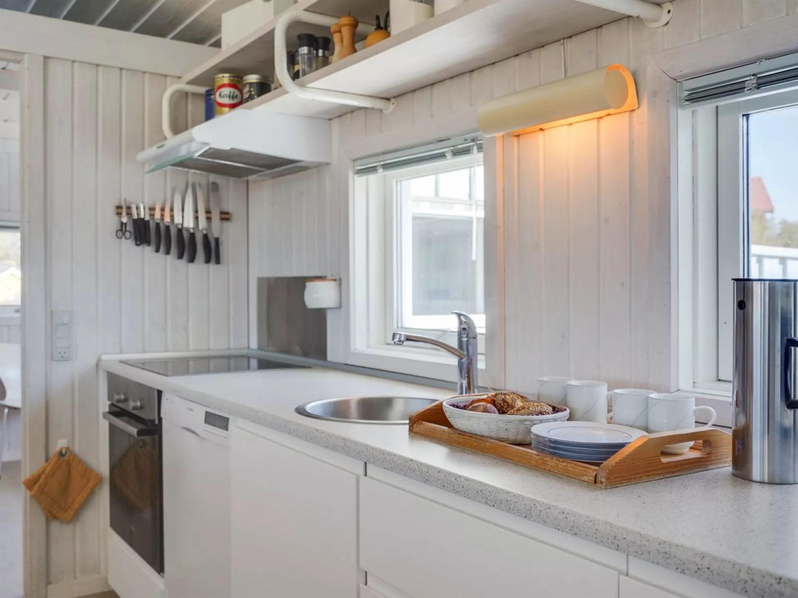 "Sigrid" - 400m from the sea-Inside