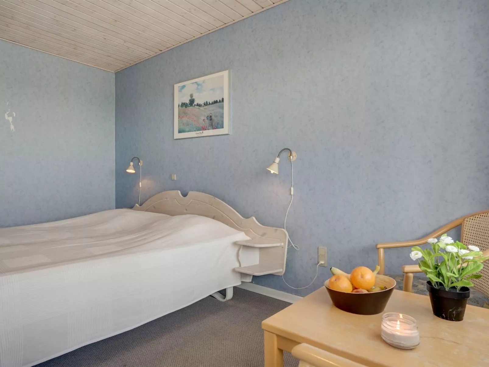 "Stilla" - 35km from the sea-Drinnen