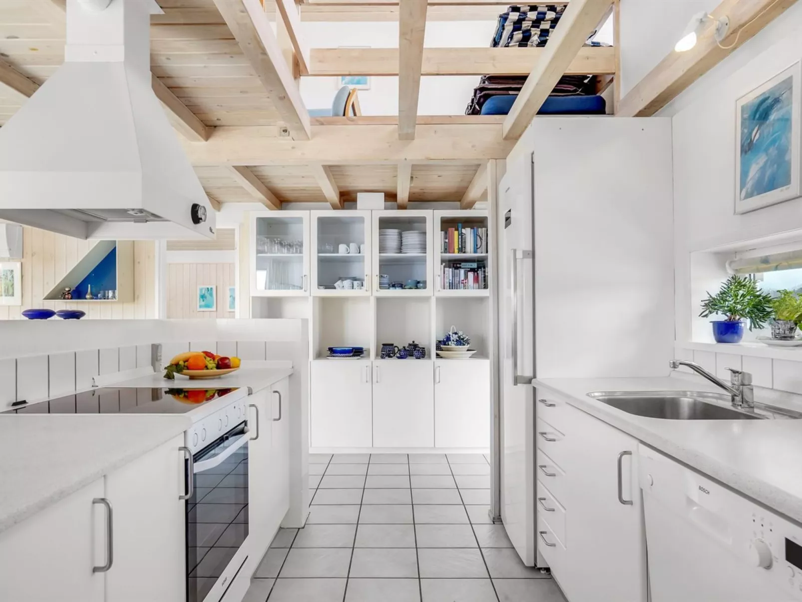 "Ritha" - 350m from the sea-Inside