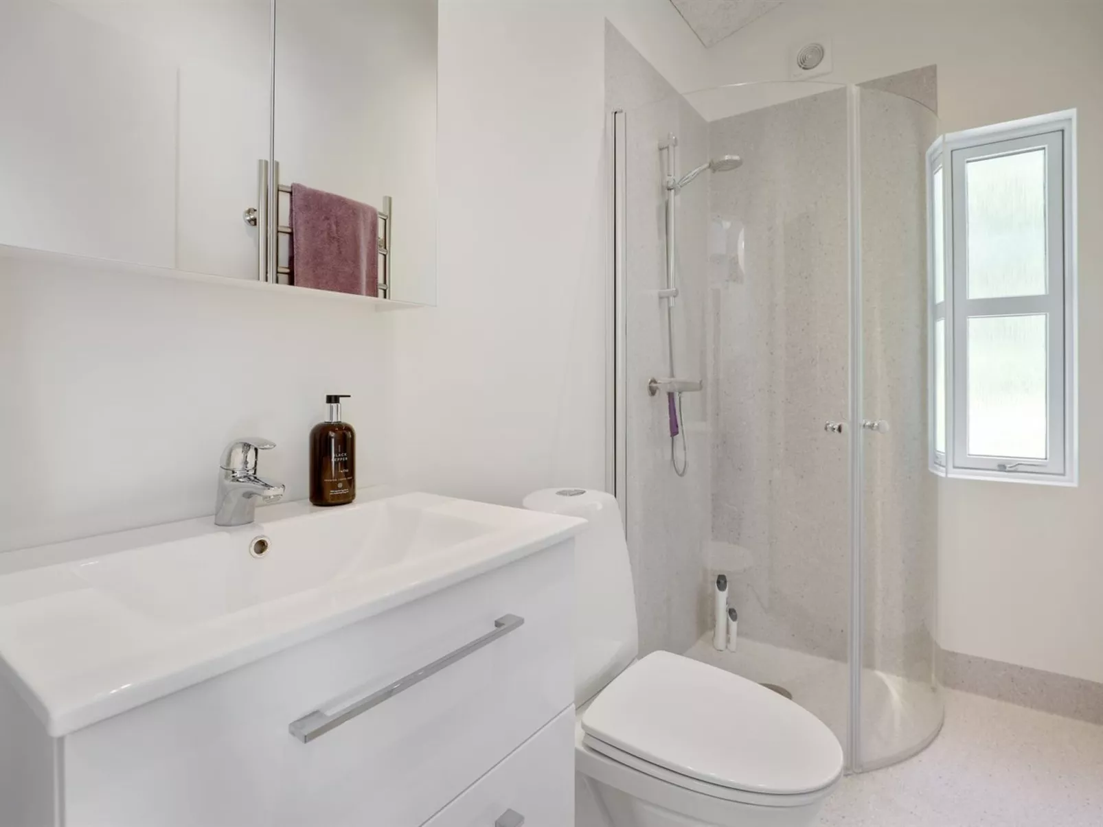 "Lisa" - 650m from the sea-Inside