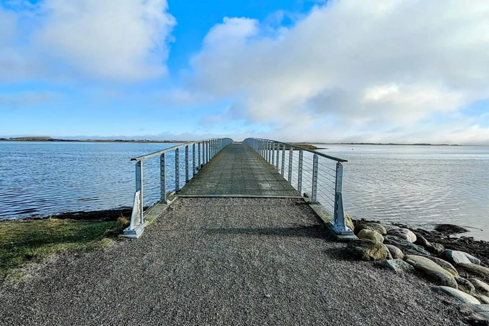 Maison de vacances pour 4 a Ringkøbing-By Traum-Vue sur l'eau