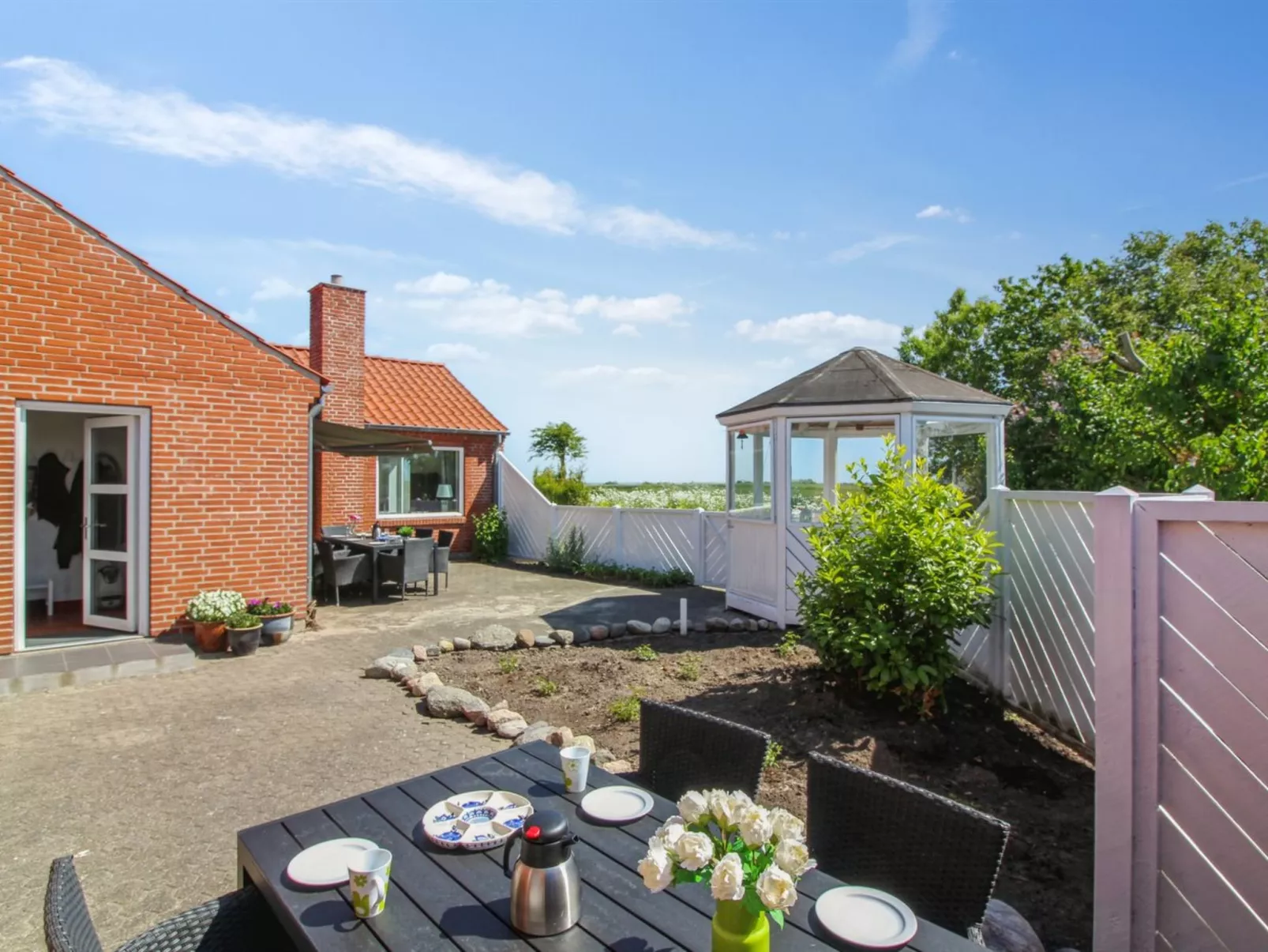 "Kiersten" - 5km from the sea-Outside