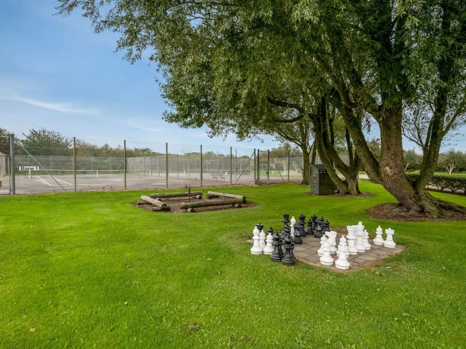 "Alvy" - 100m to the fjord-Inside