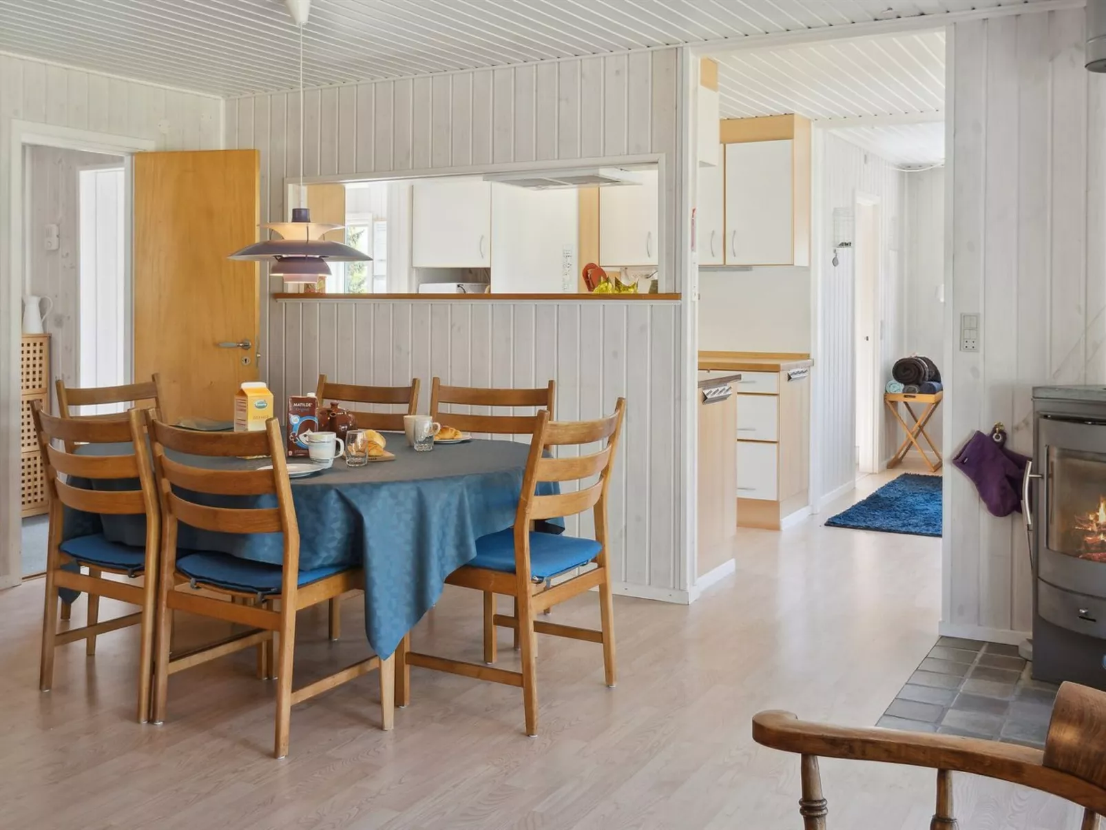 "Fenja" - 1.2km from the sea-Dedans