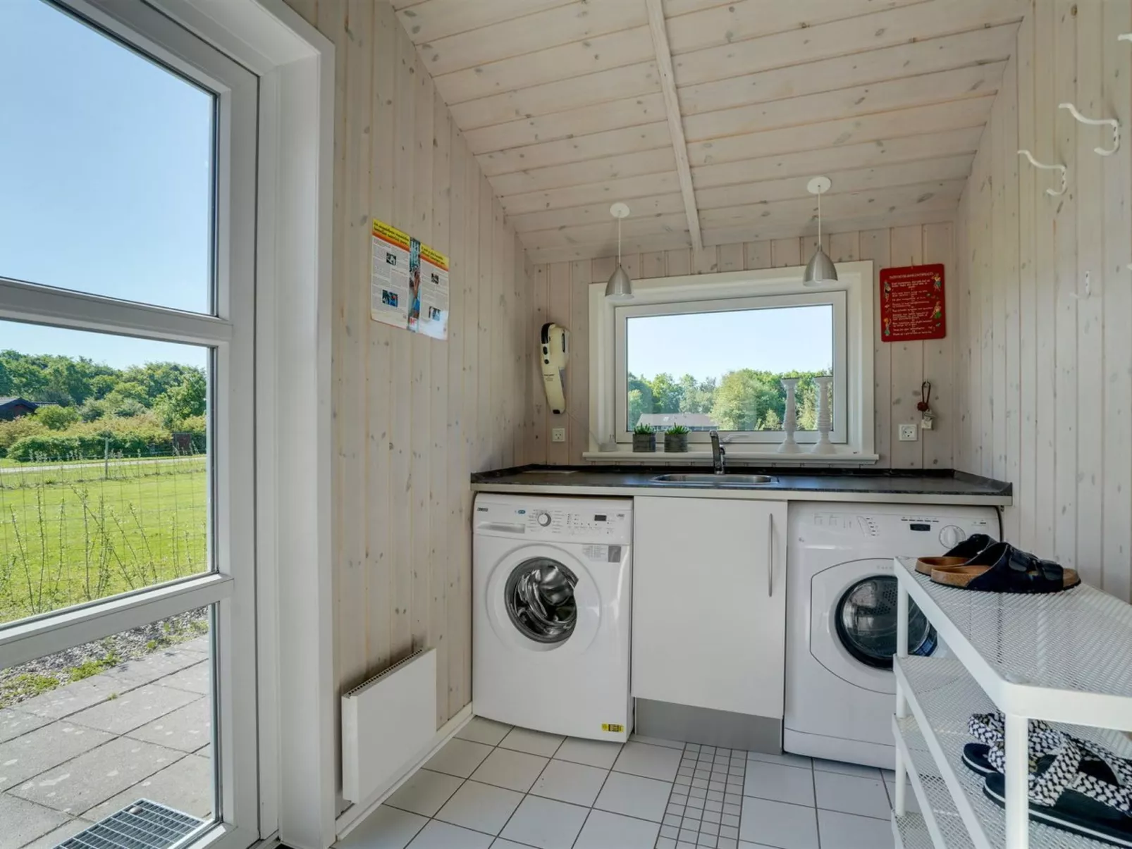 "Eicke" - 12km from the sea-Inside