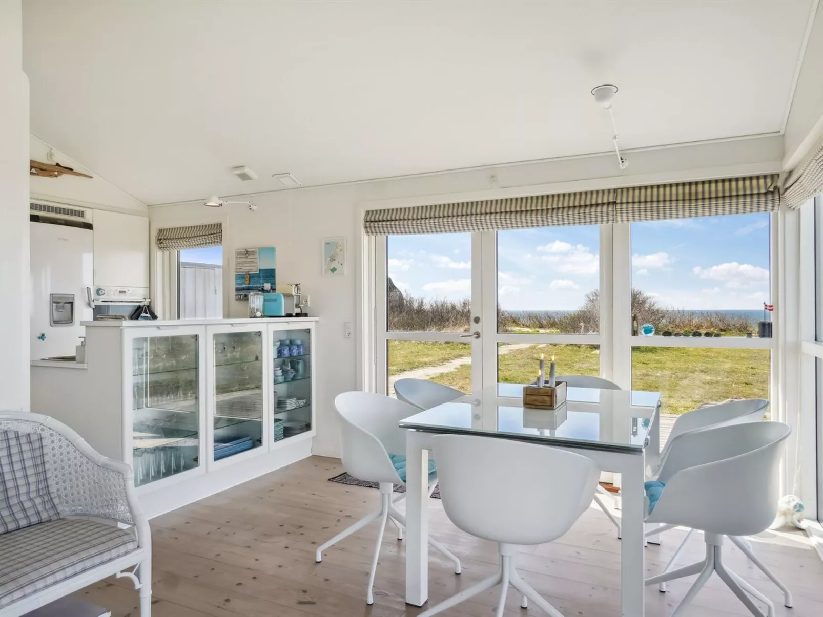 "Normand" - 50m from the sea-Drinnen