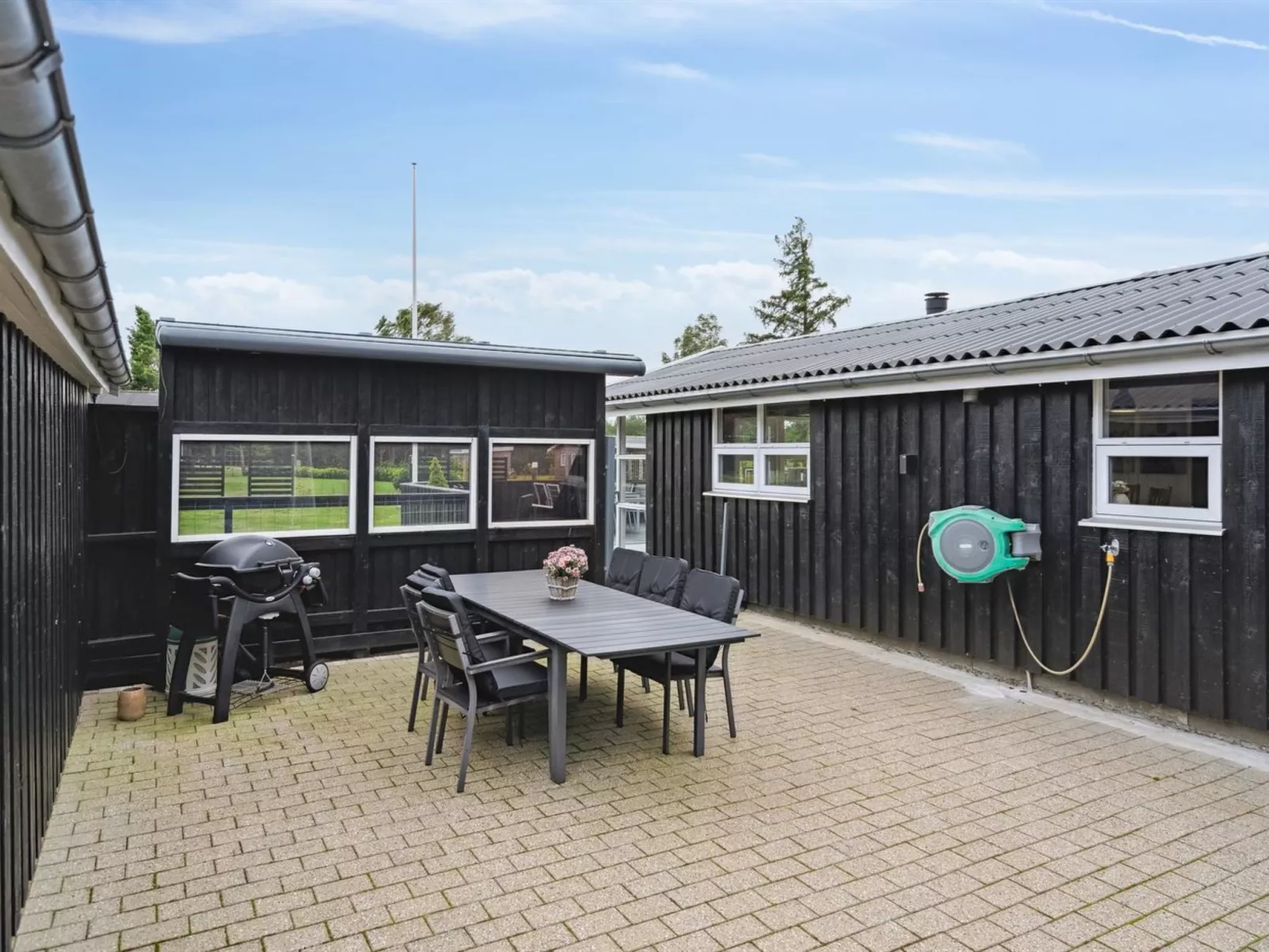 "Sylvi" - 750m from the sea-Dehors