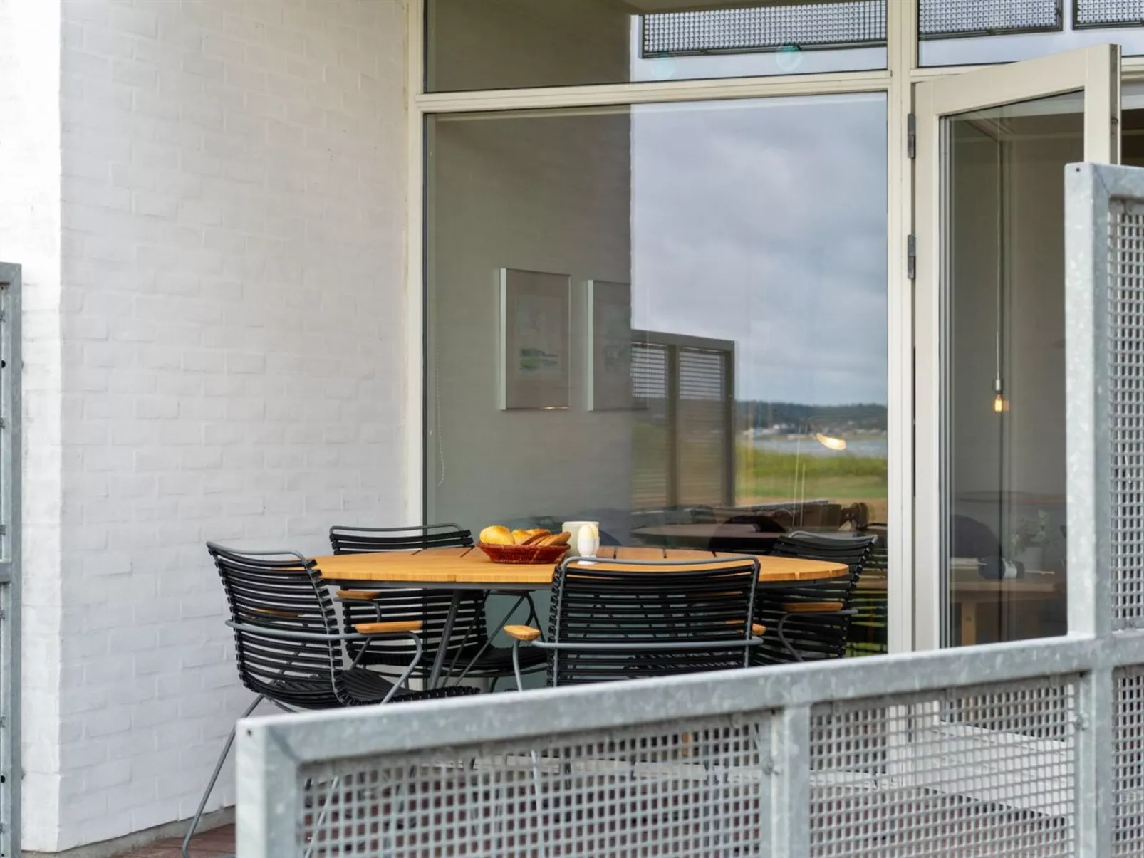 "Geert" - 25m from the sea-Draußen