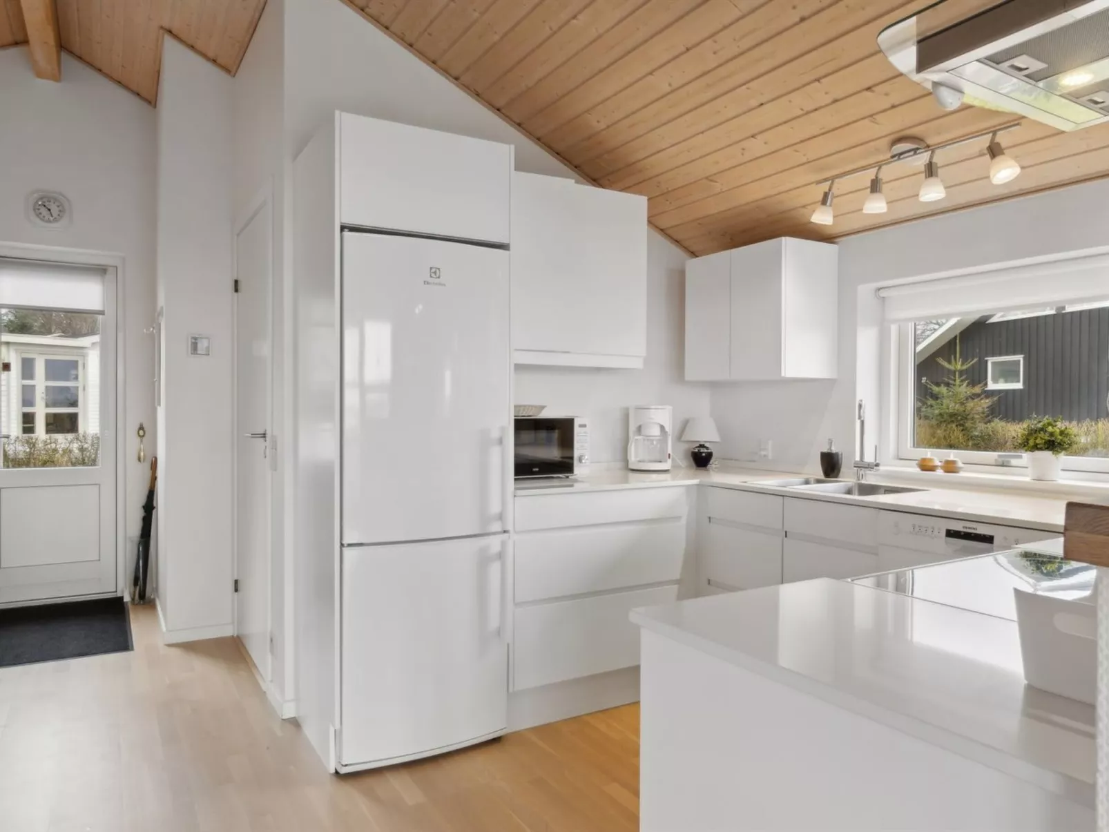 "Yvette" - 150m from the sea-Drinnen