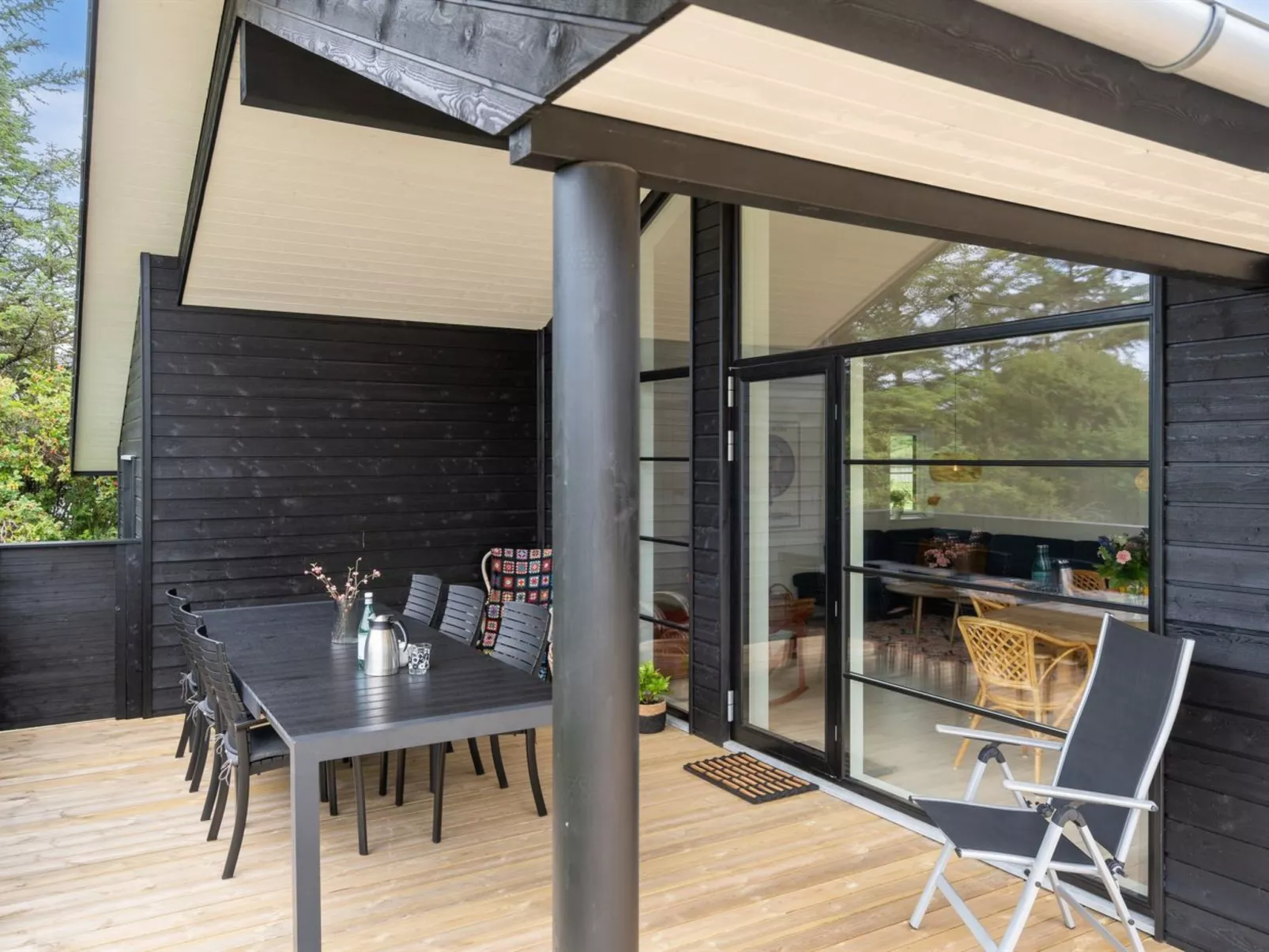 "Annvy" - 400m from the sea-Outside