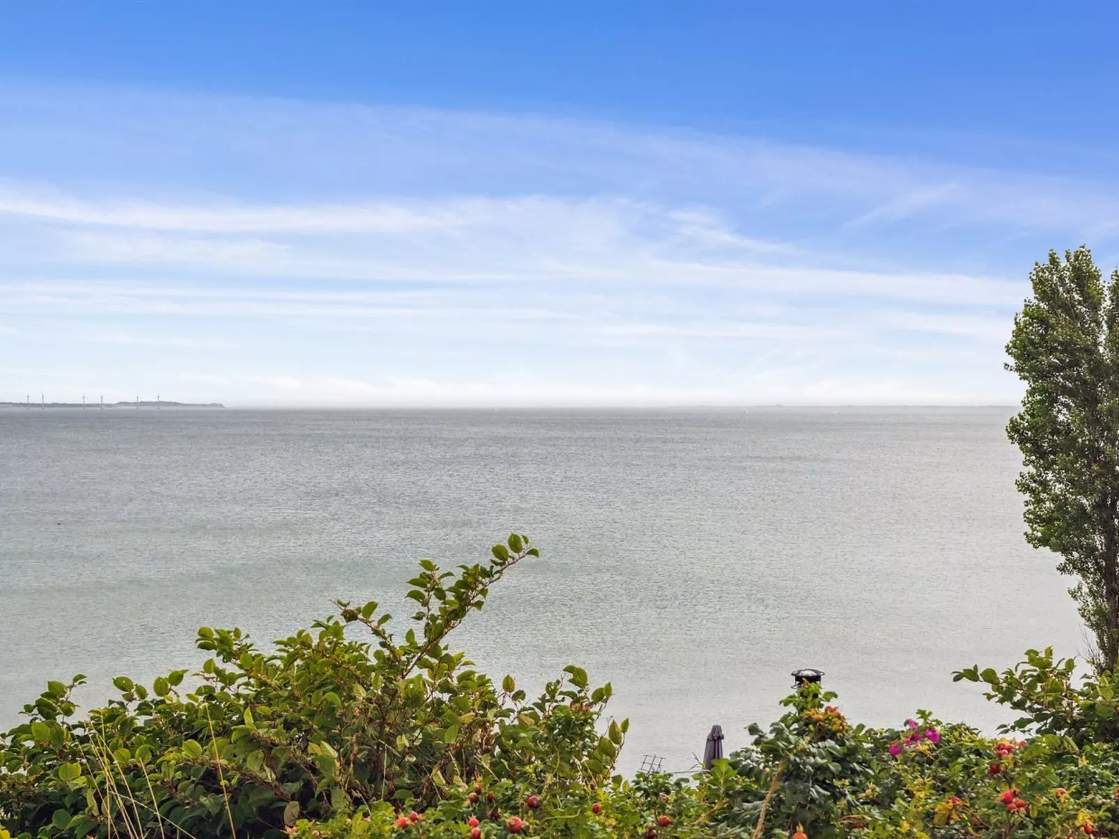 "Rikus" - 300m from the sea-Draußen