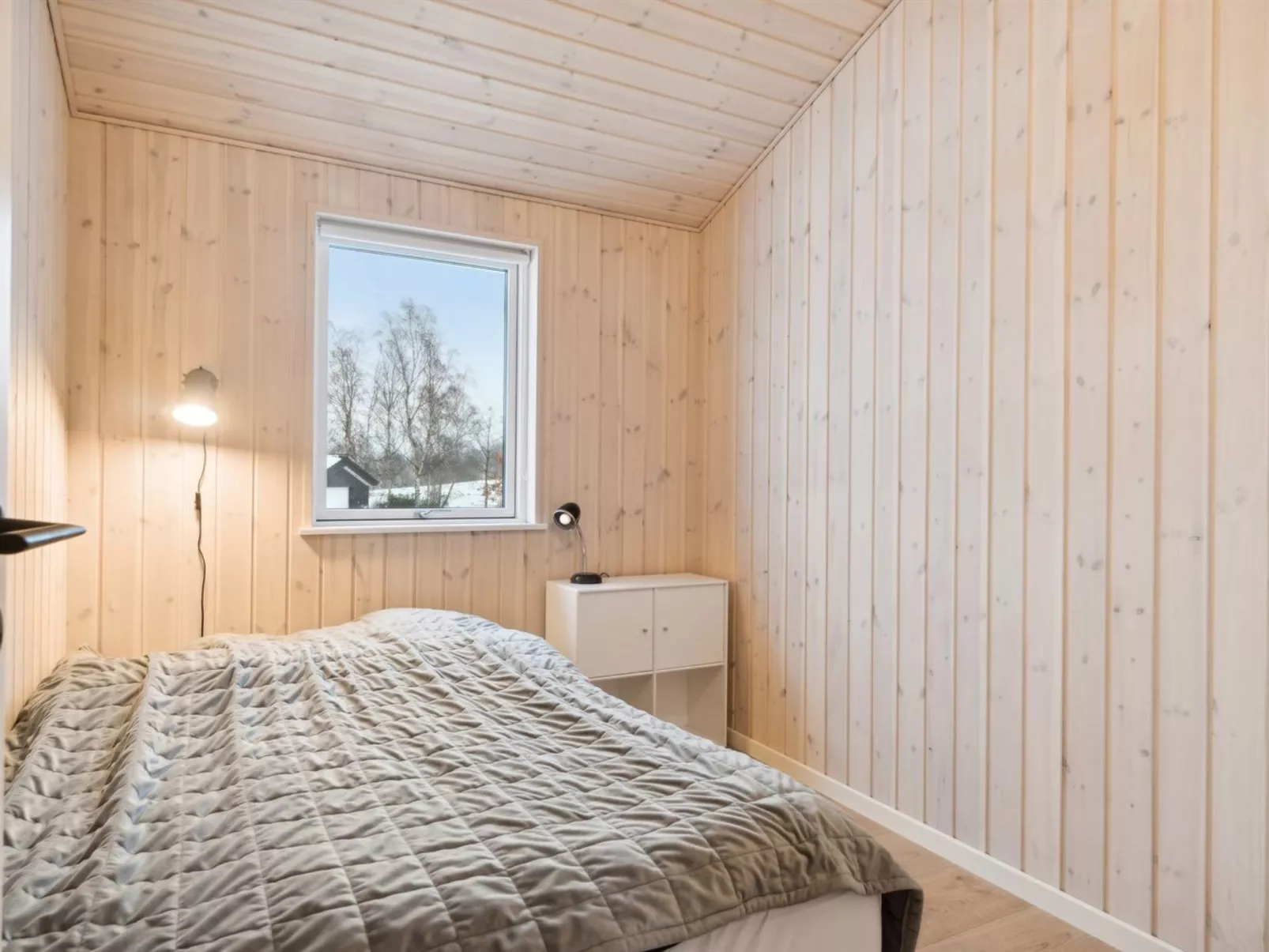 "Ferdine" - 1.5km from the sea-Inside