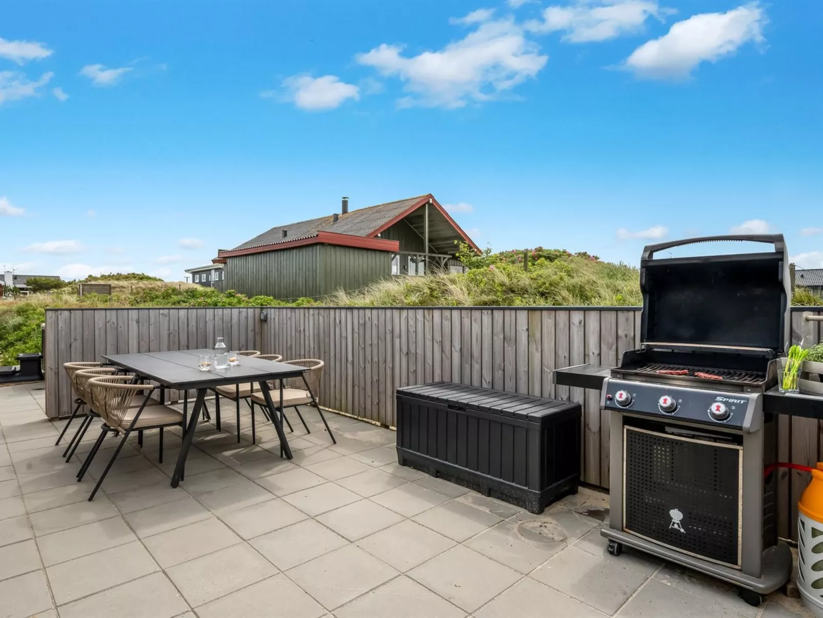 "Waldar" -  from the sea-Outside