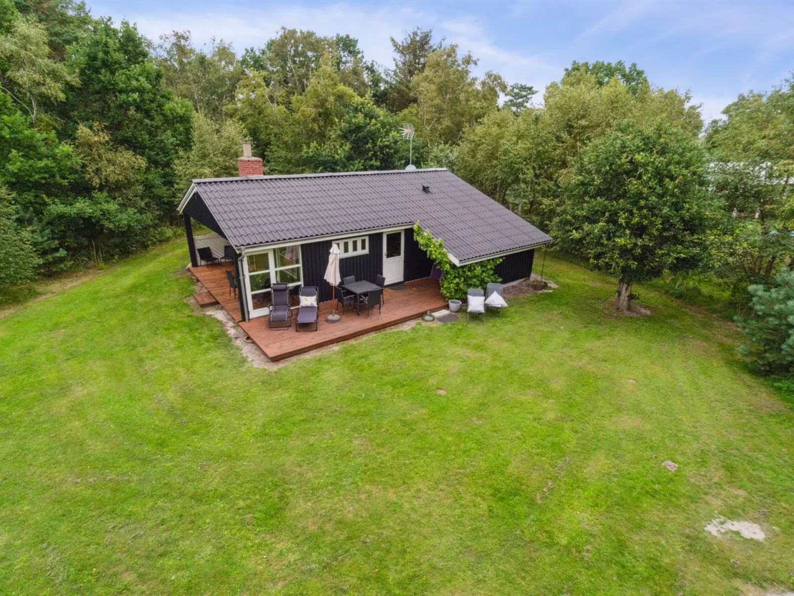 "Alkmar" -  from the sea-Outside