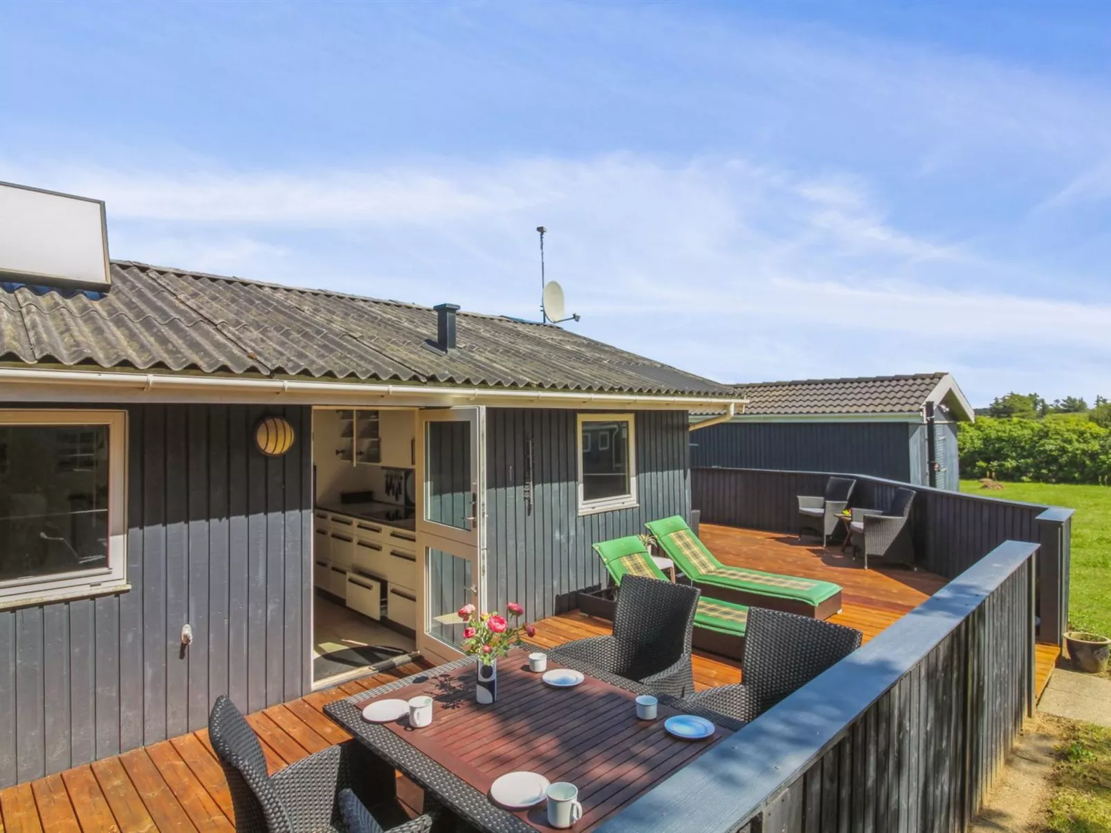 "Wisti" - 600m from the sea-Outside