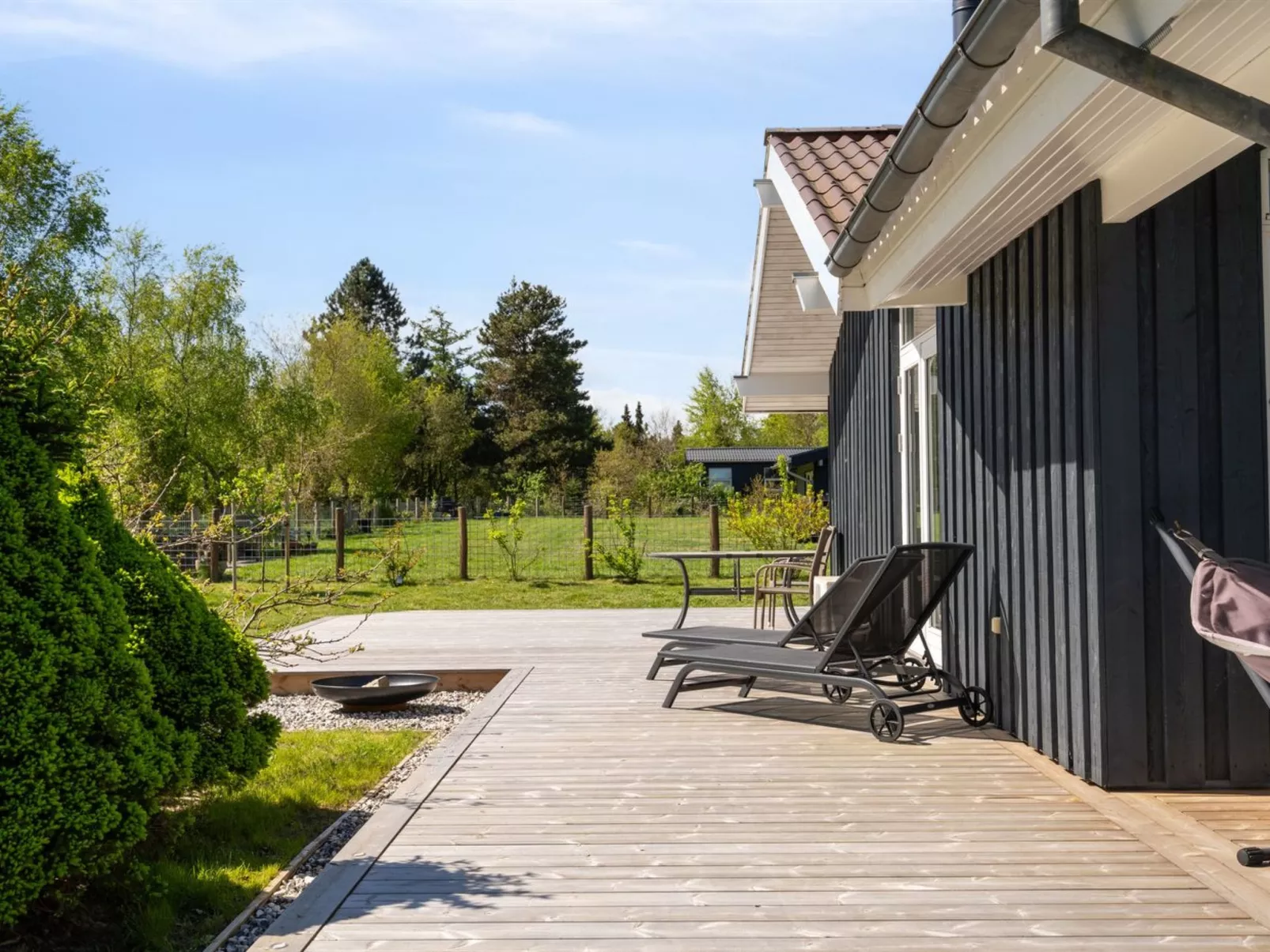 "Harald" - 300m from the sea-Outside