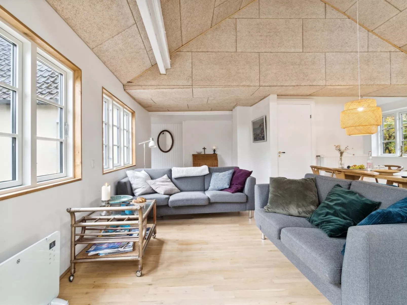 "Edele" - 3.8km from the sea-Inside