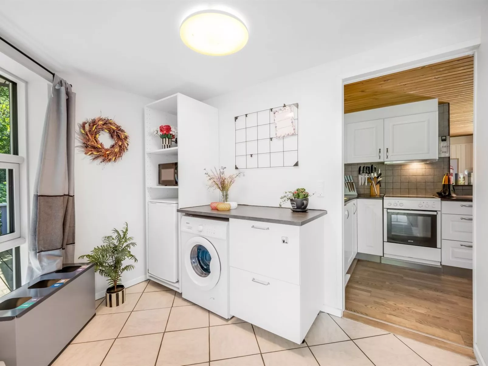 "Meo" - 30km from the sea-Drinnen