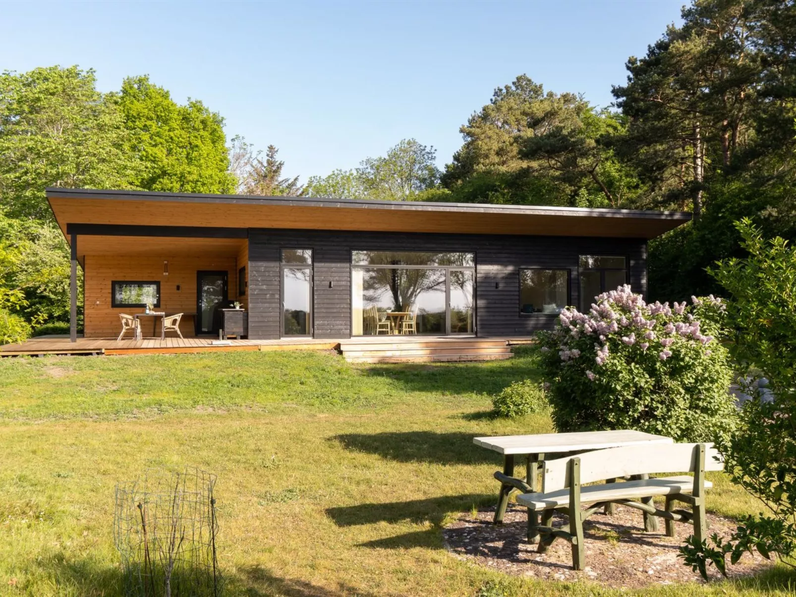 "Toska" - 100m to the fjord-Draußen