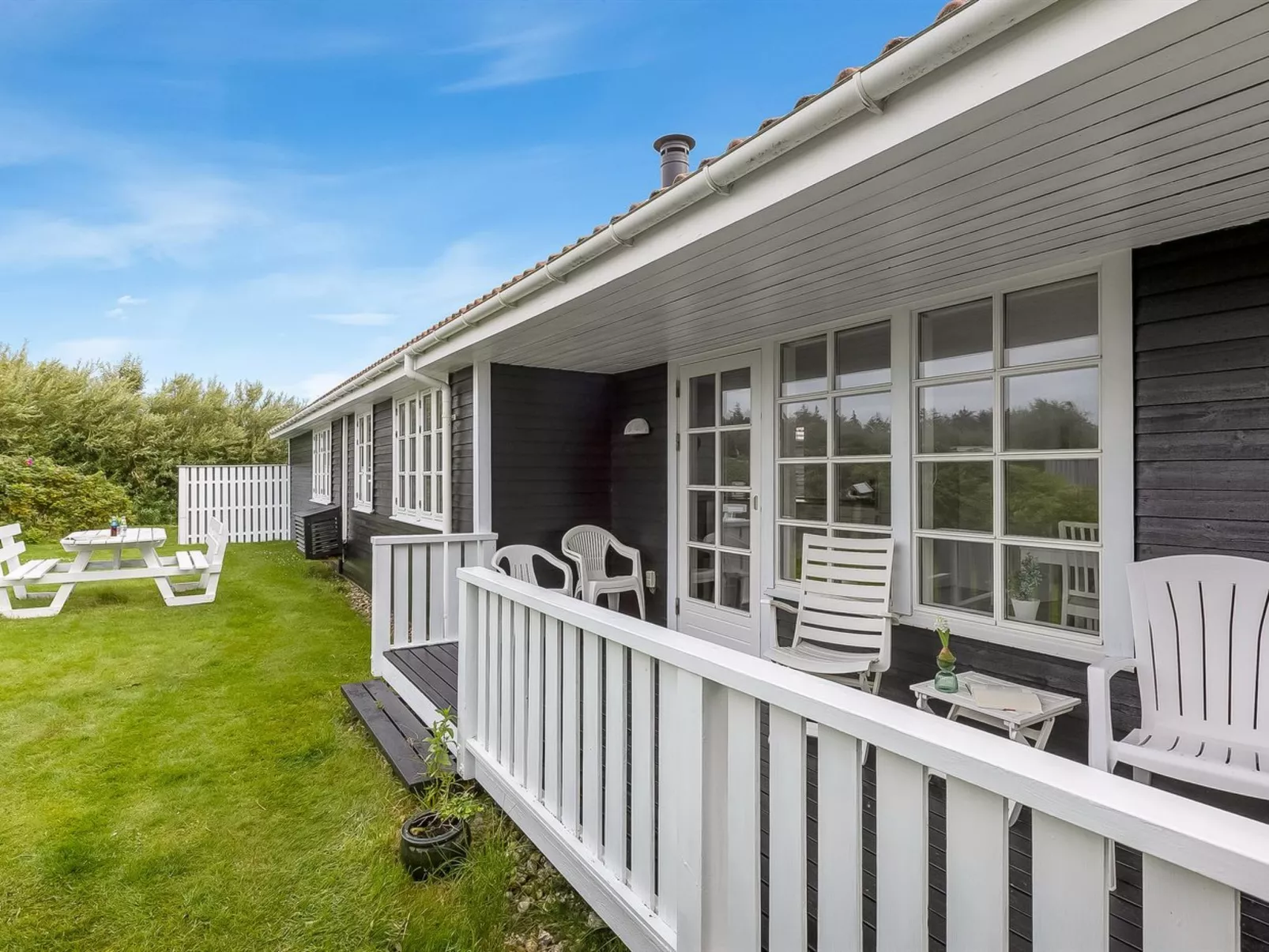 "Torhild" - 700m from the sea-Dehors