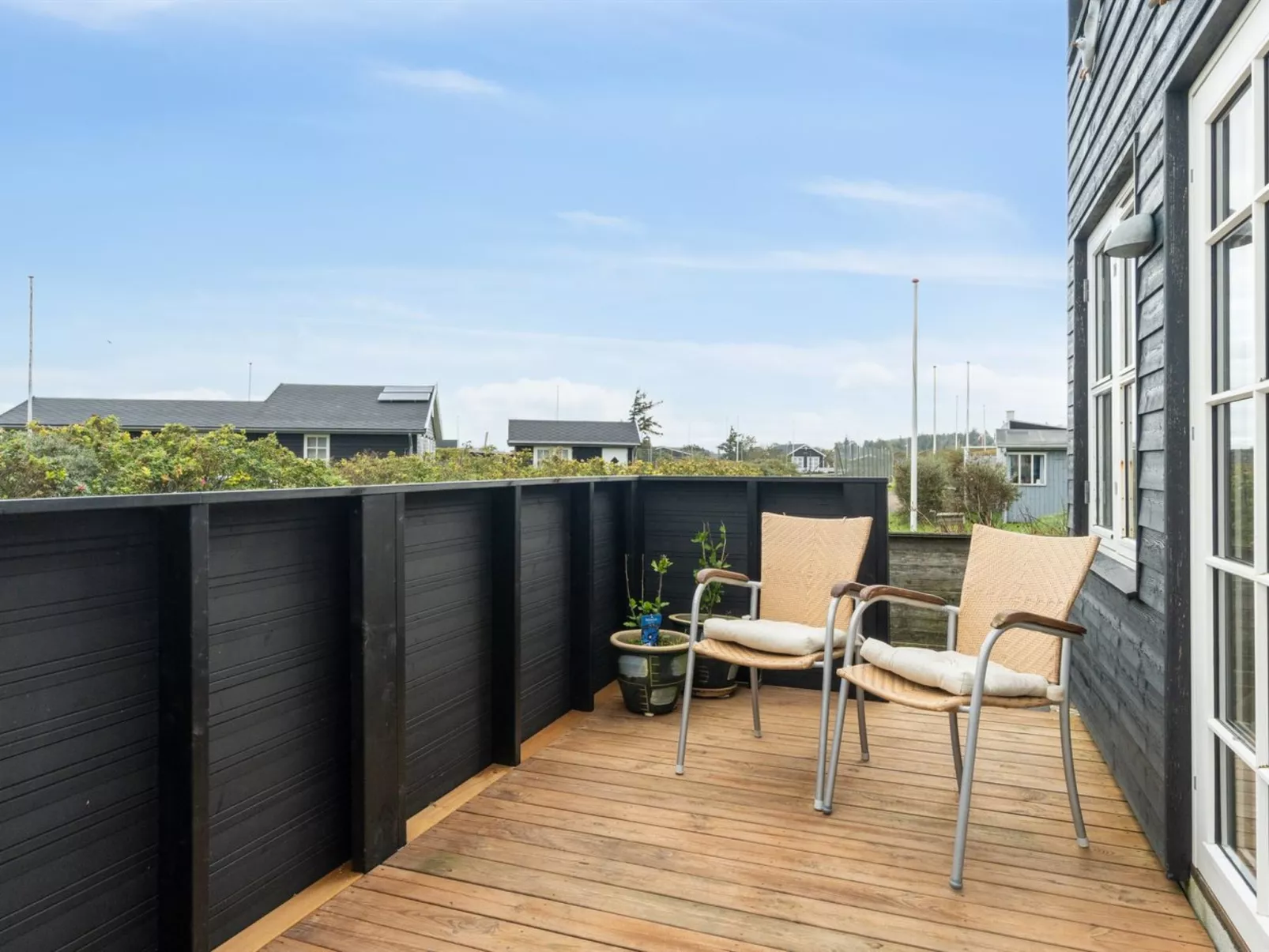 "Benni" - 75m to the fjord-Outside