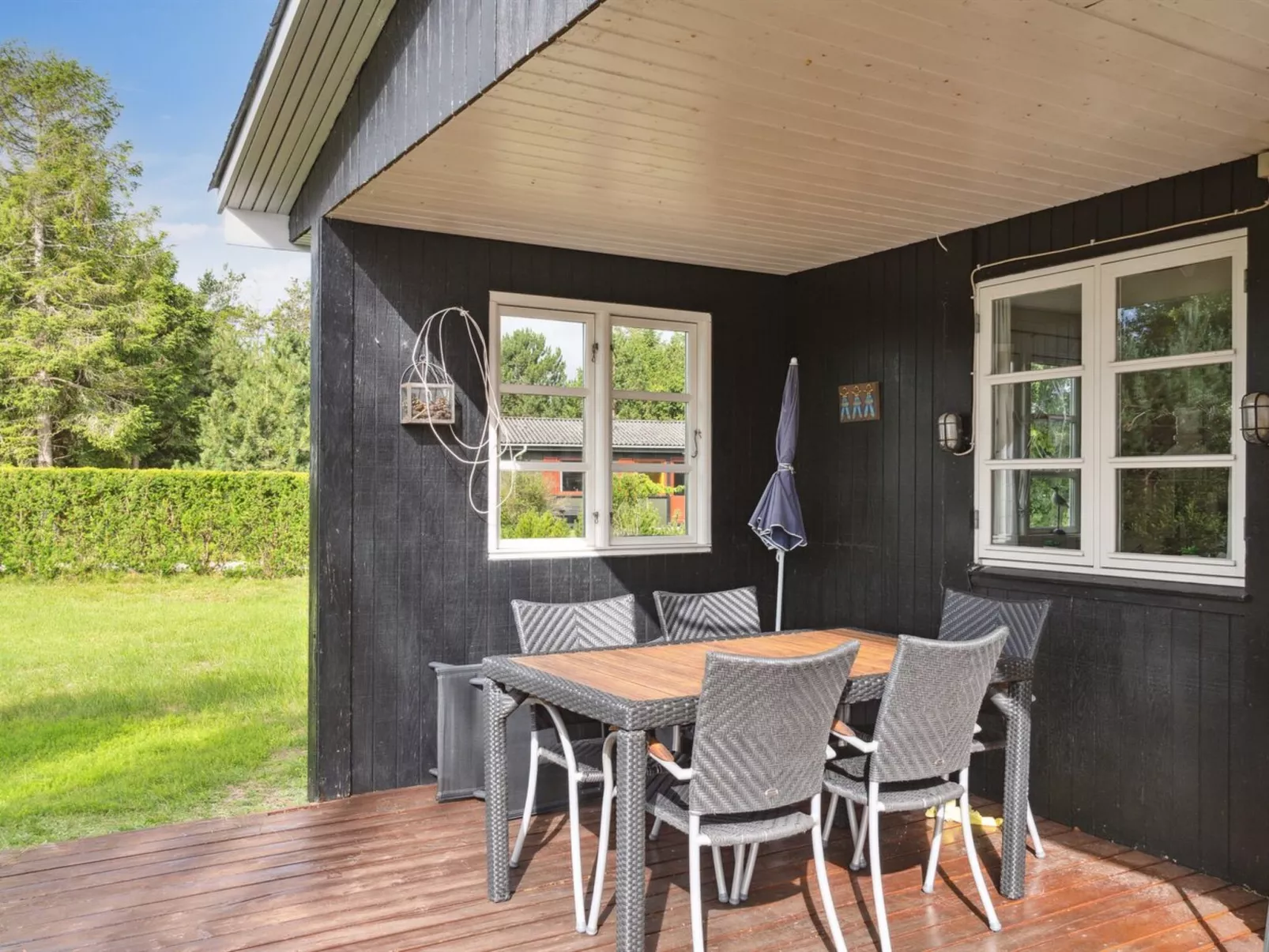 "Brunhilde" - 850m from the sea-Outside