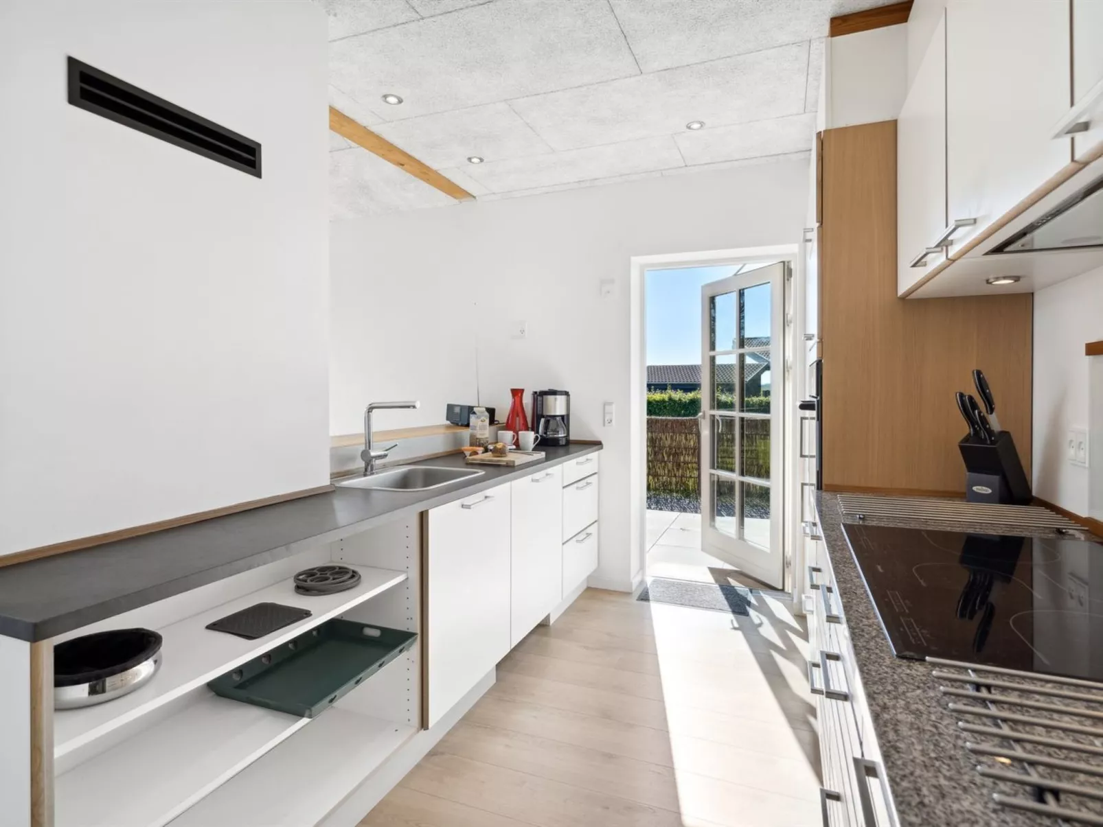 "Aderice" - 300m from the sea-Dedans