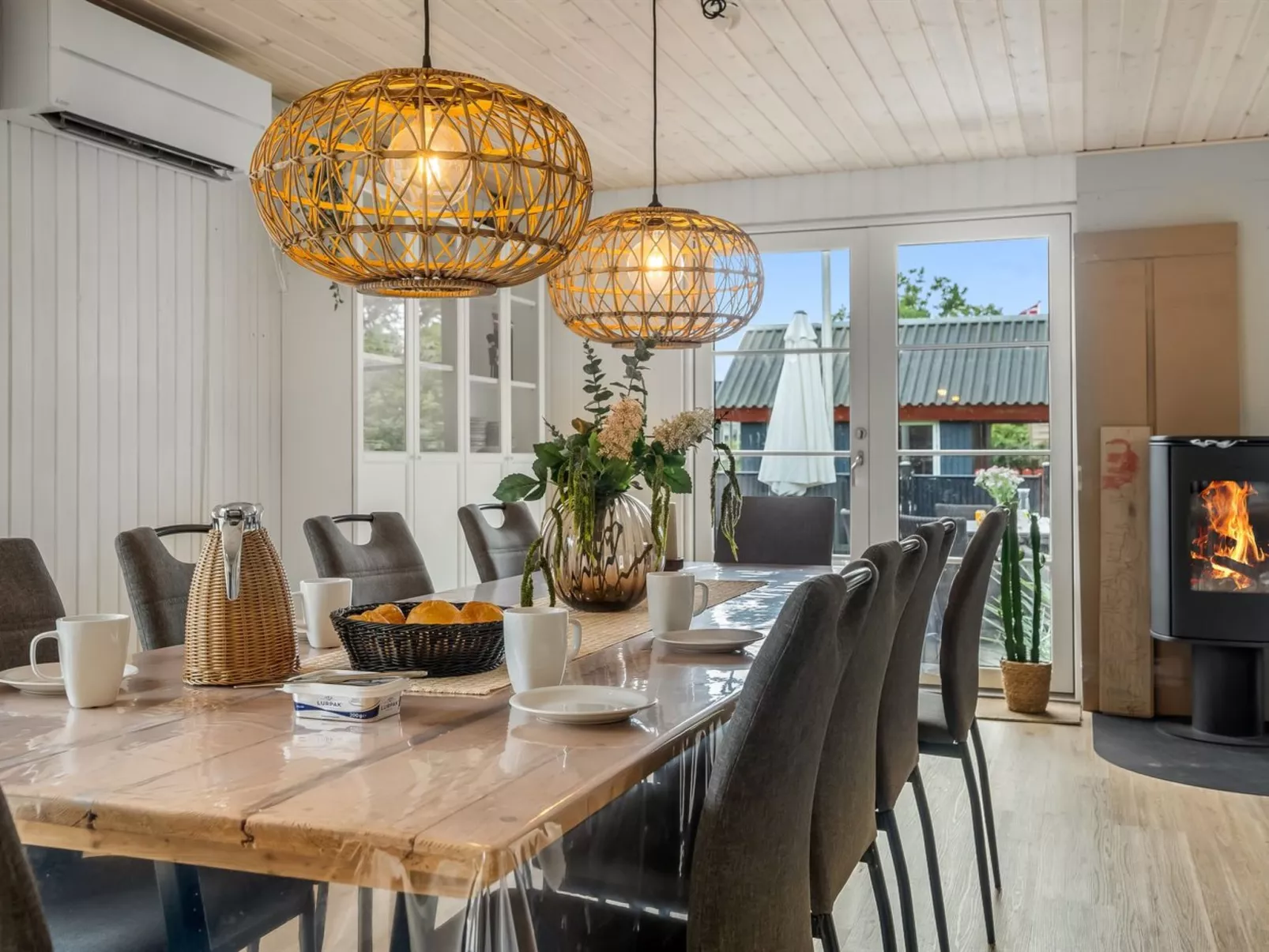 "Neea" - 280m from the sea-Dedans