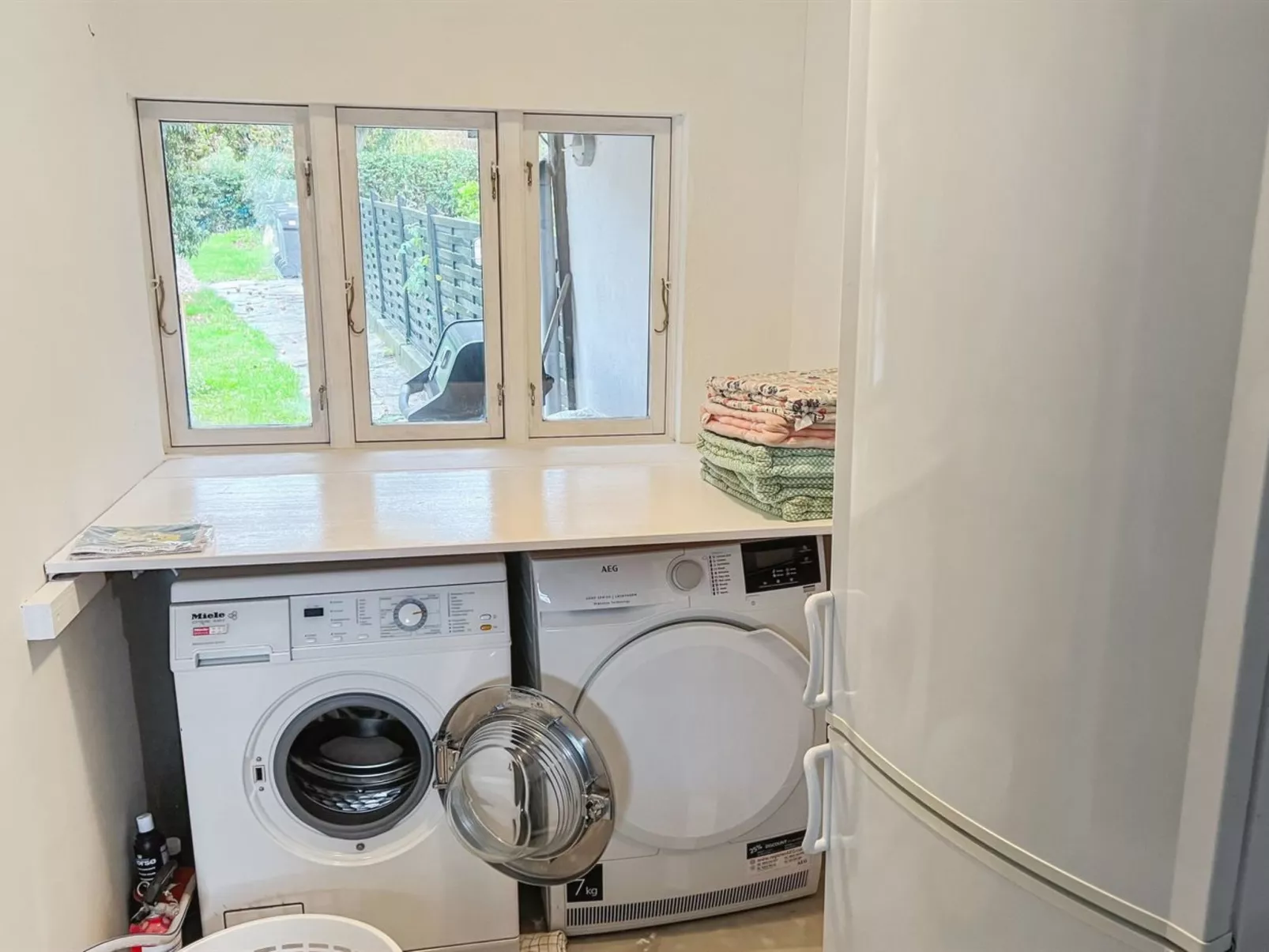 "Melusine" - 200m from the sea-Inside