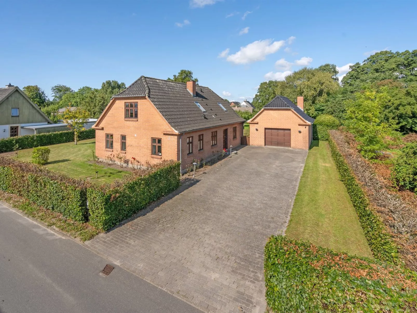 "Iarund" - 500m to the fjord-Outside