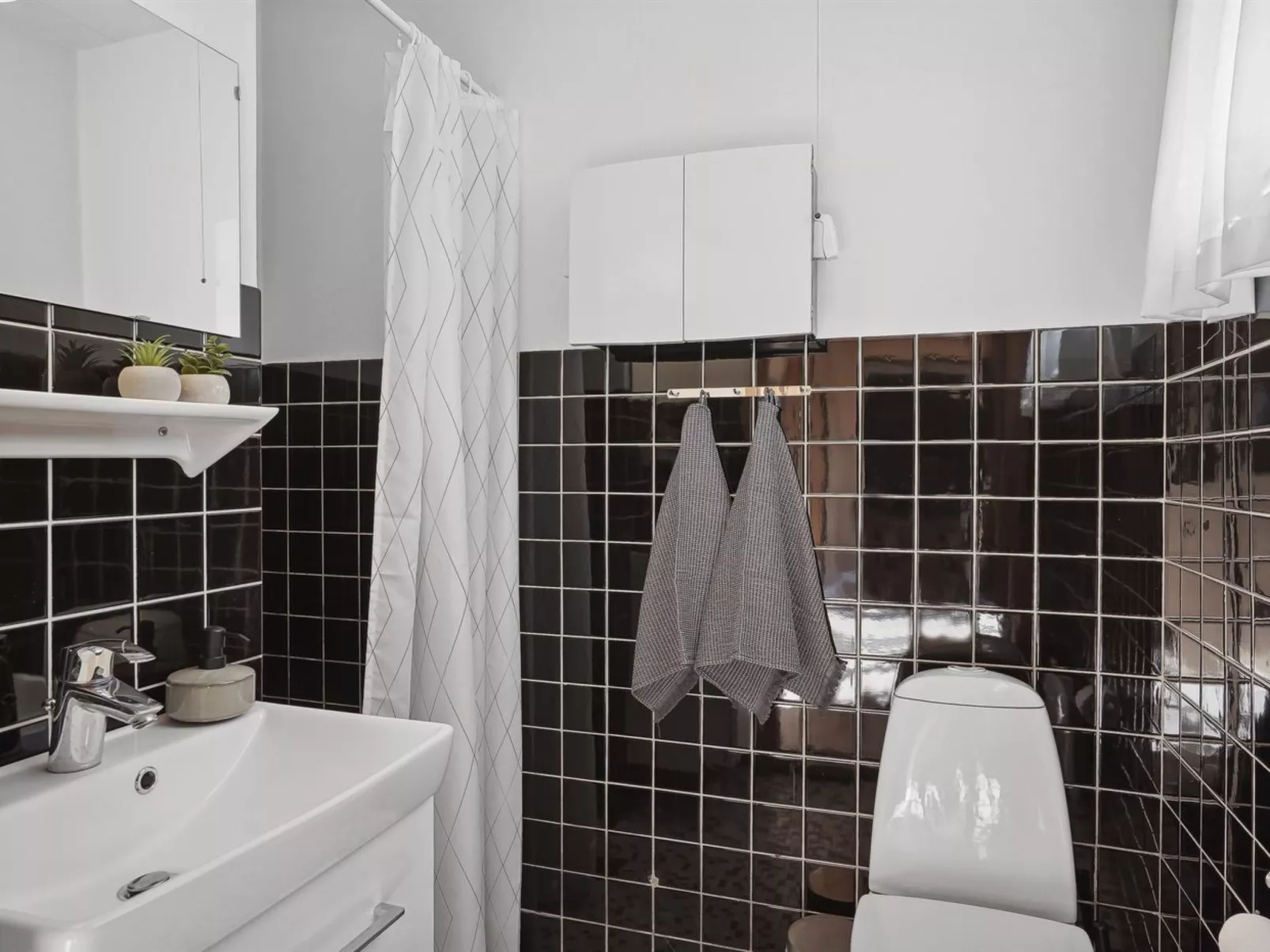 "Marjon" - 450m from the sea-Drinnen