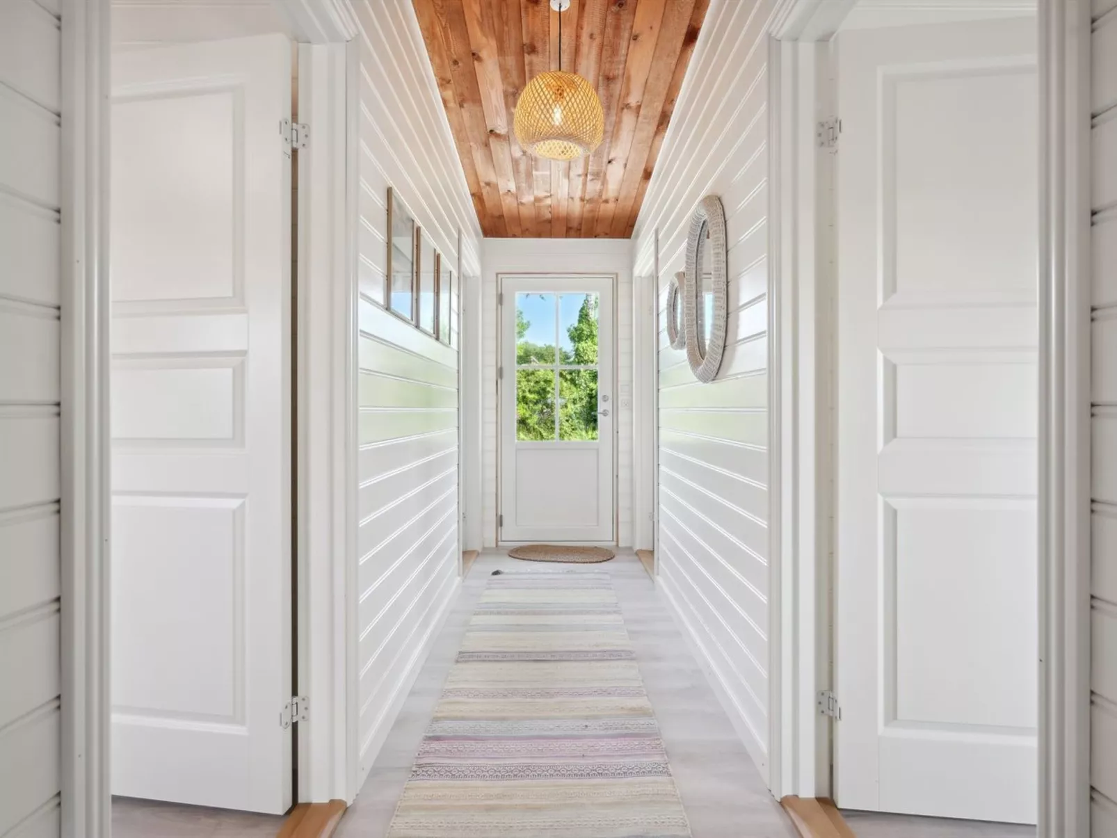 "Thrugils" - 200m from the sea-Inside