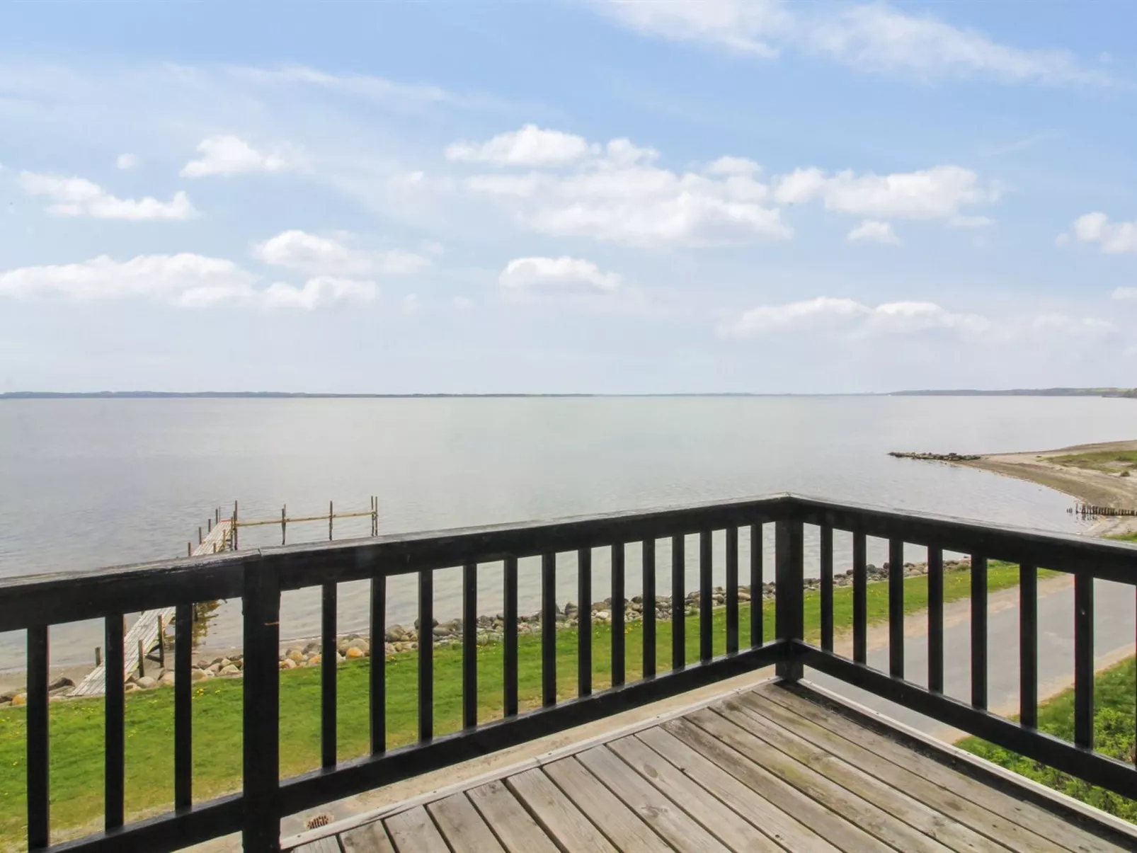 "Sander" - 10m to the fjord-Draußen