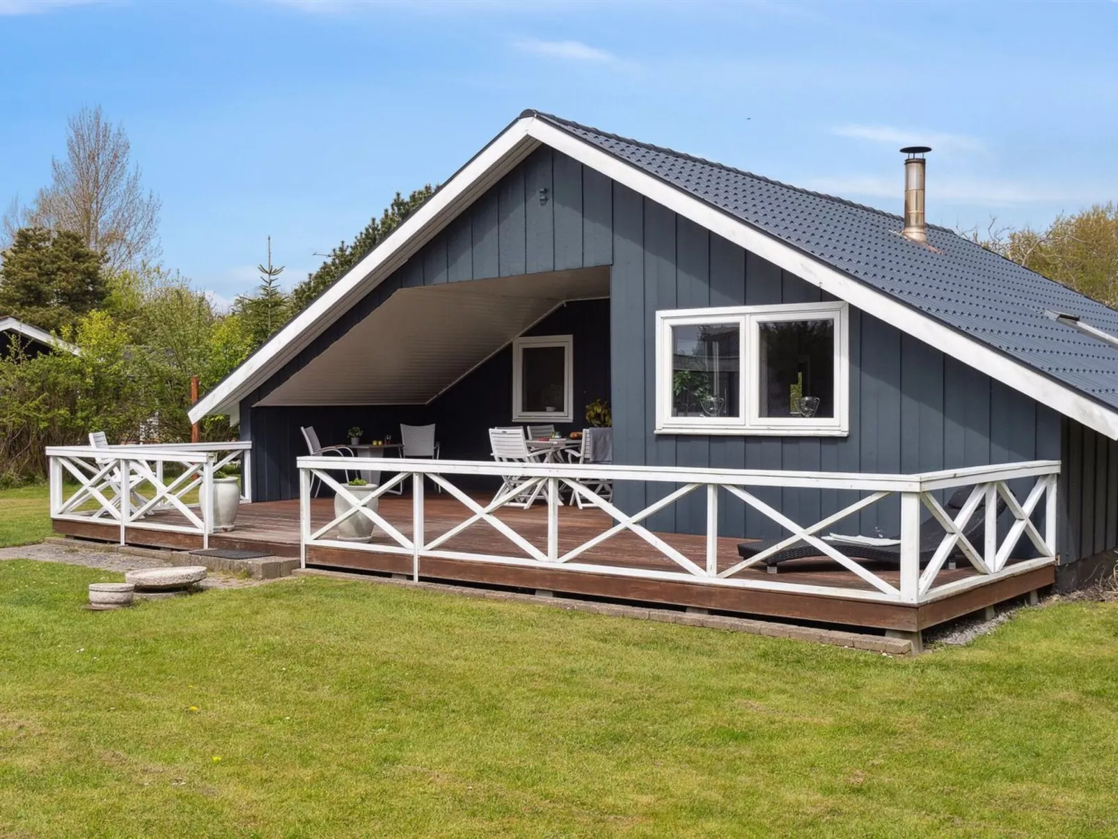 "Reidar" - 600m from the sea-Outside