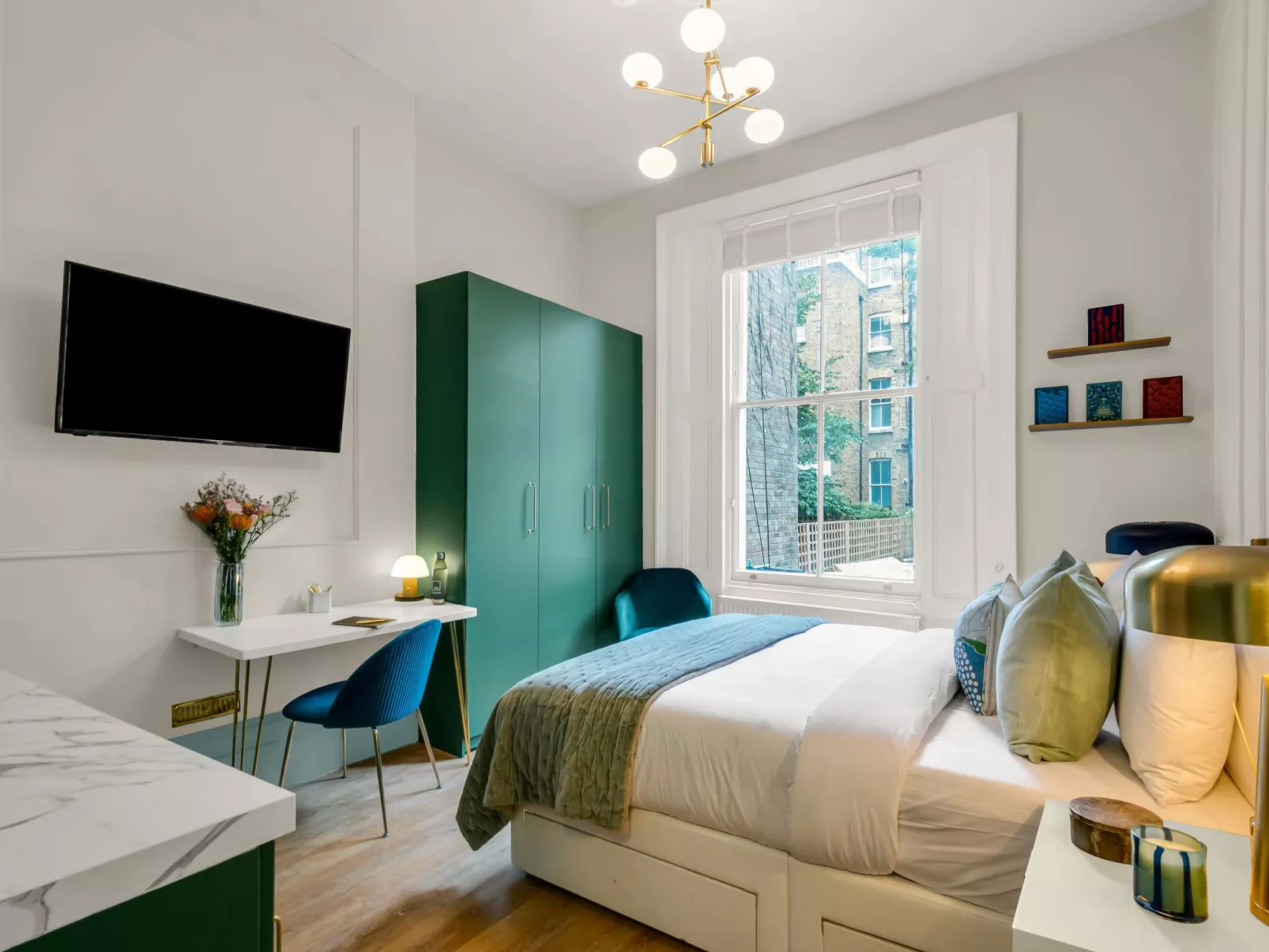 Kensington Studio-Inside