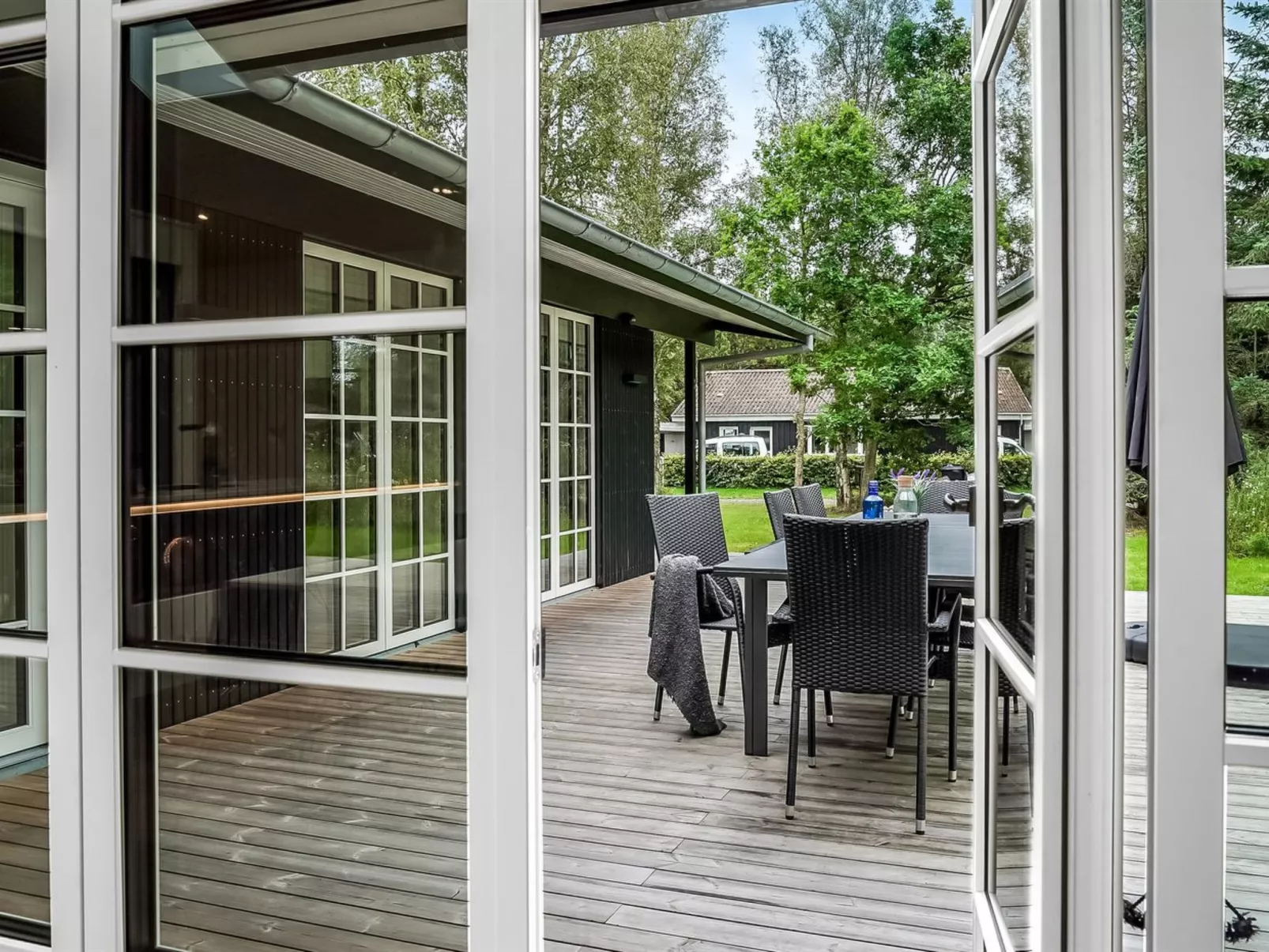 "Babara" - 350m from the sea-Outside