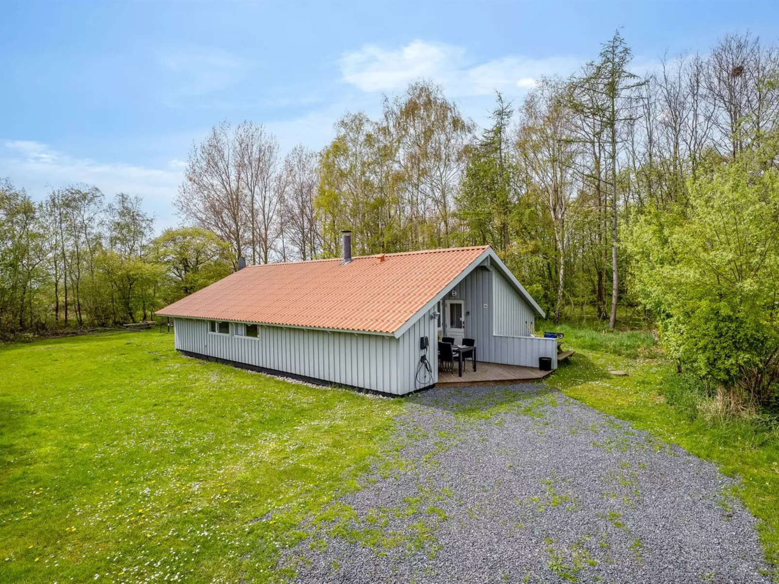 "Bjart" - 1.5km from the sea-Dehors