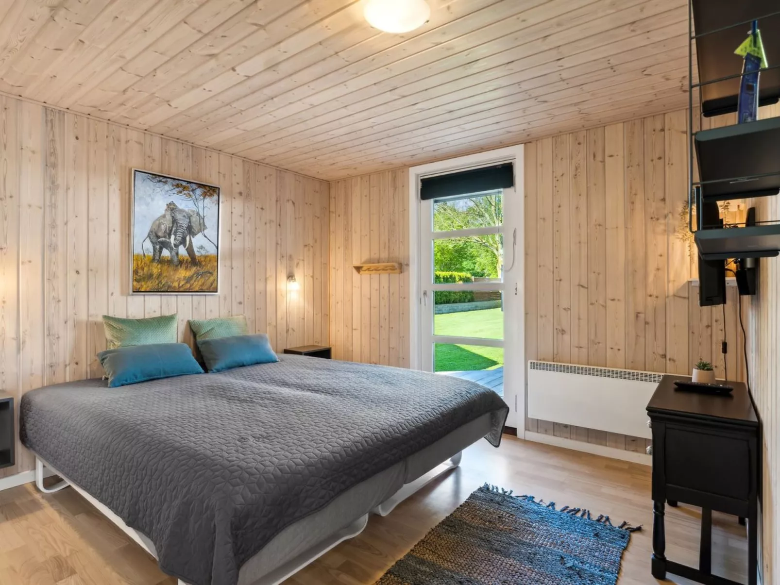 "Melvin" - 700m from the sea-Inside