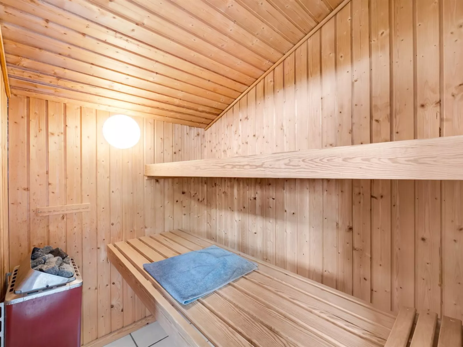 "Josef" - 950m from the sea-Inside