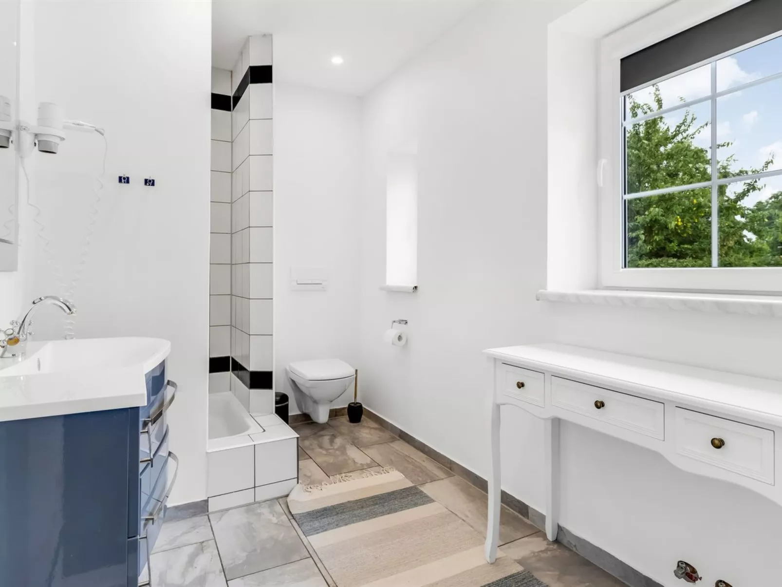 "Aliza" - 14km from the sea-Dedans