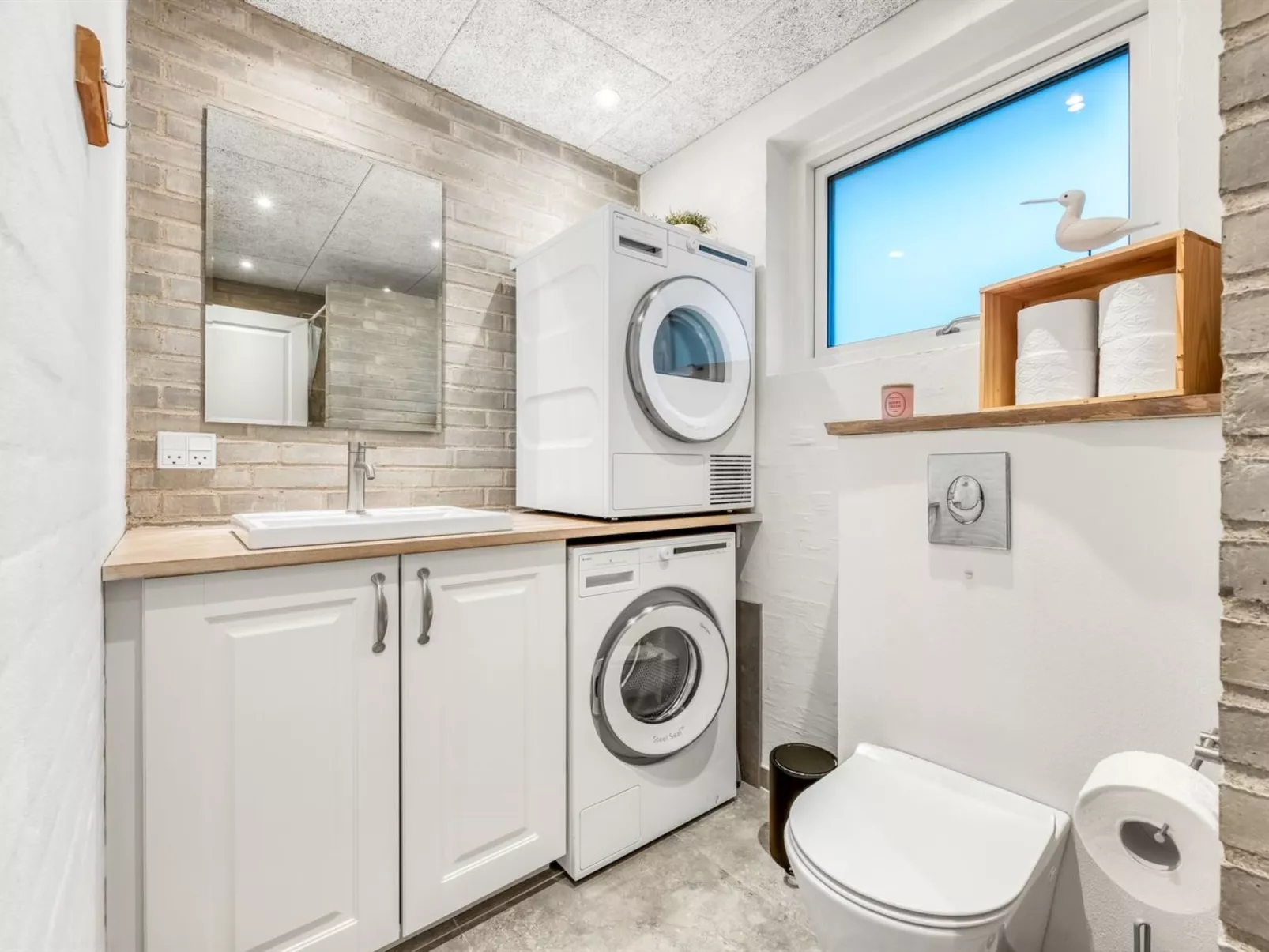 "Elisabetha" - 100m from the sea-Dedans