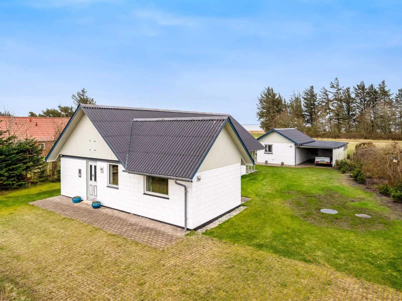 "Moreen" - 200m to the fjord-Dehors