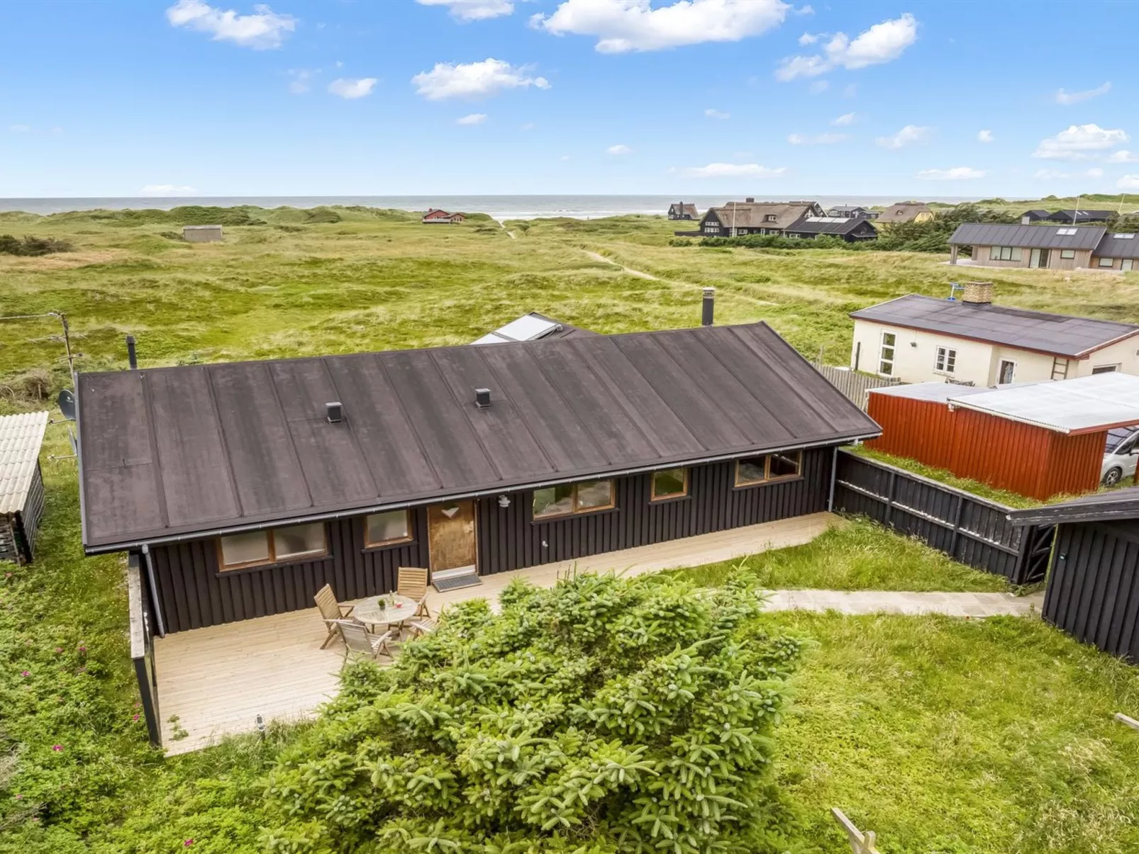 "Gidske" - 300m from the sea-Draußen