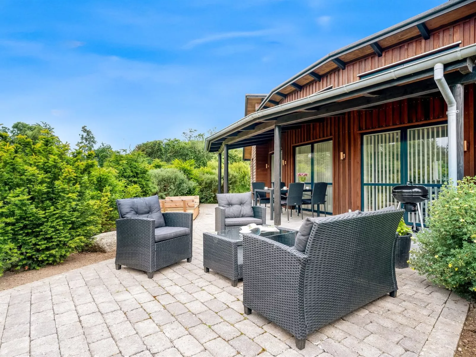 "Zuhra" - 250m from the sea-Outside