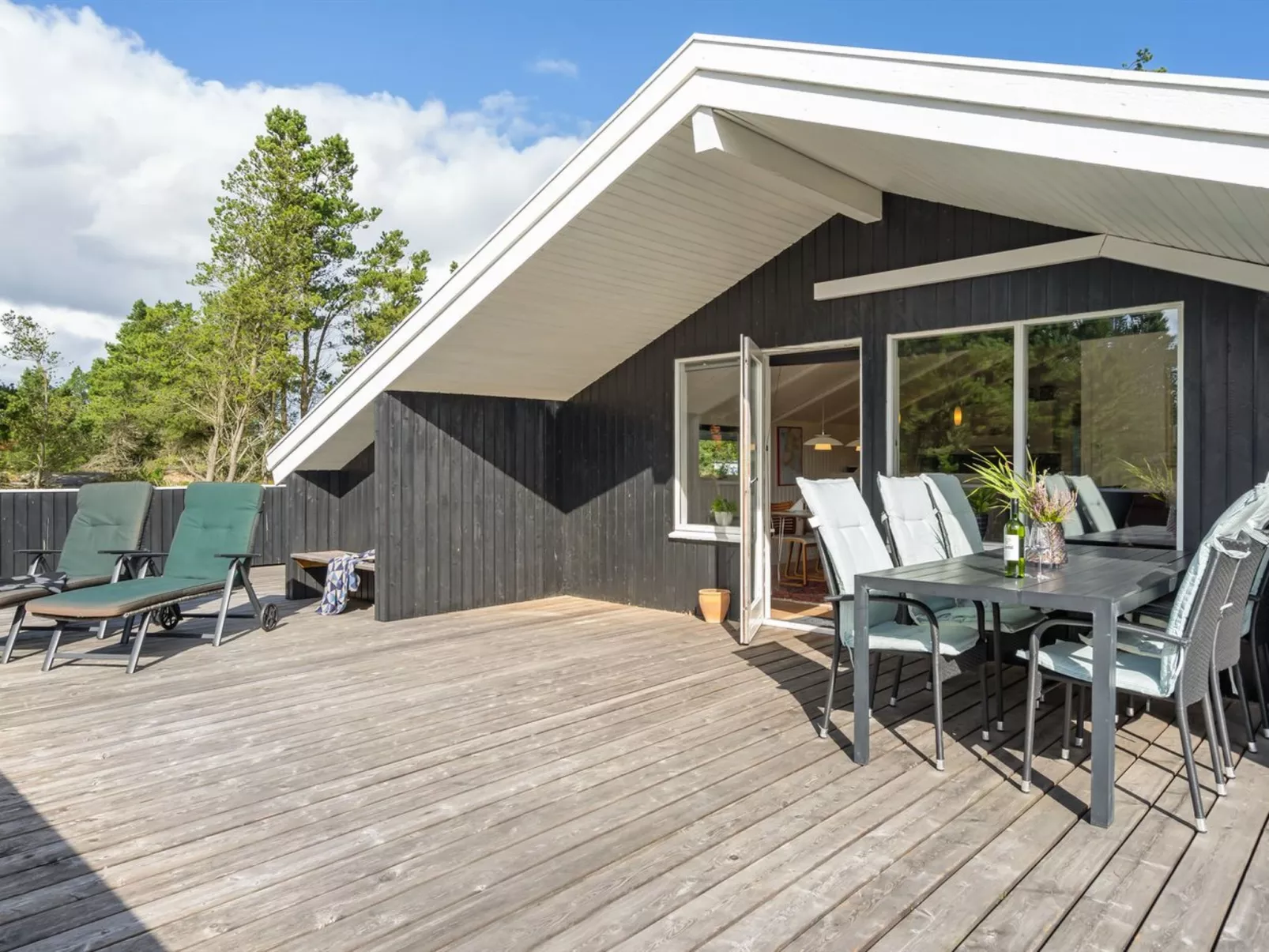 "Albrecht" - 1.8km from the sea-Outside