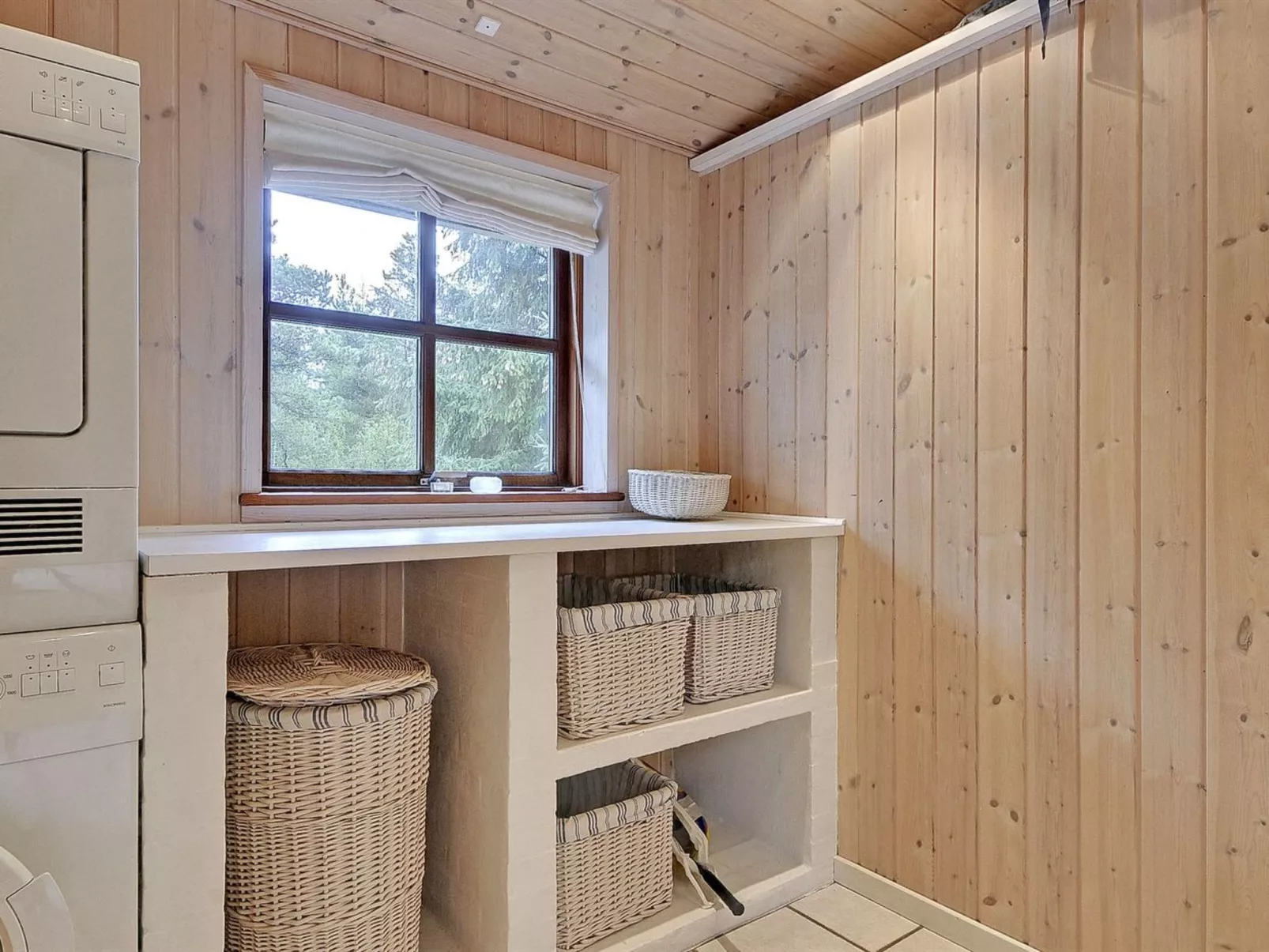 "Holmved" - 1.2km from the sea-Inside