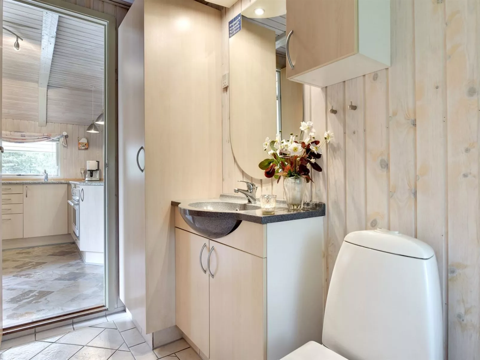 "Emmi" - 2.5km from the sea-Inside