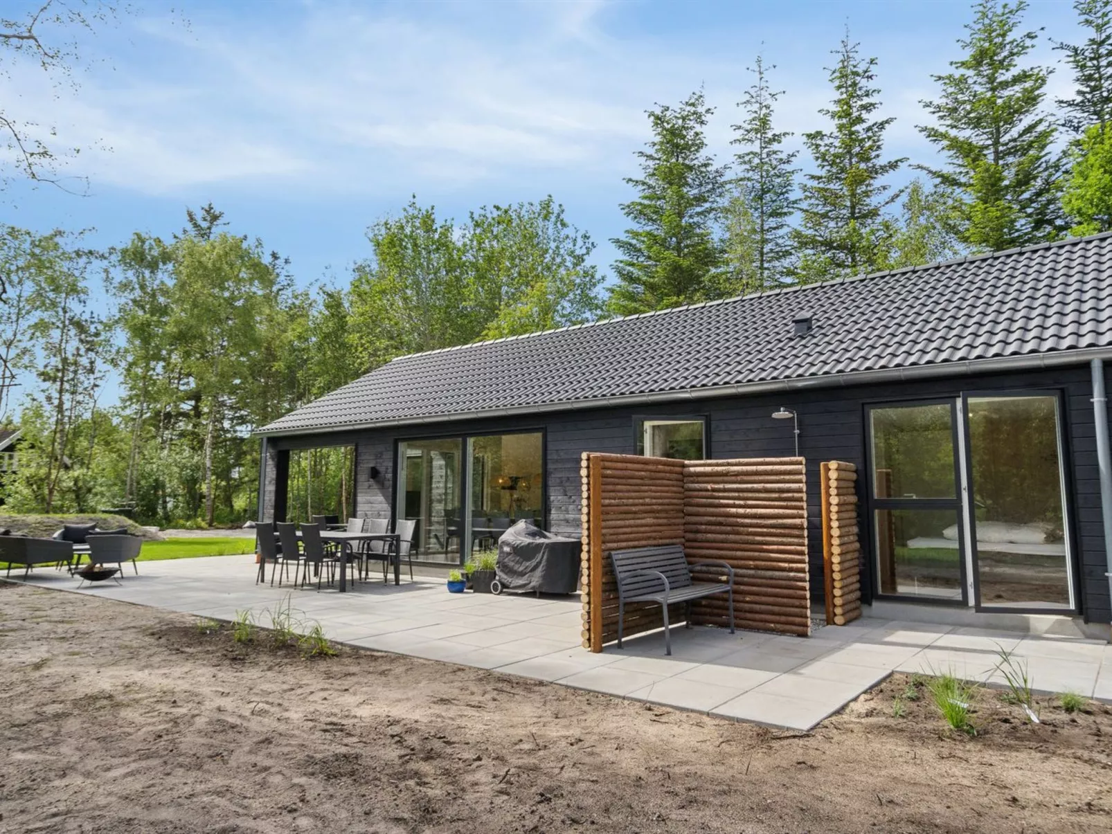 "Laina" - 250m from the sea-Outside