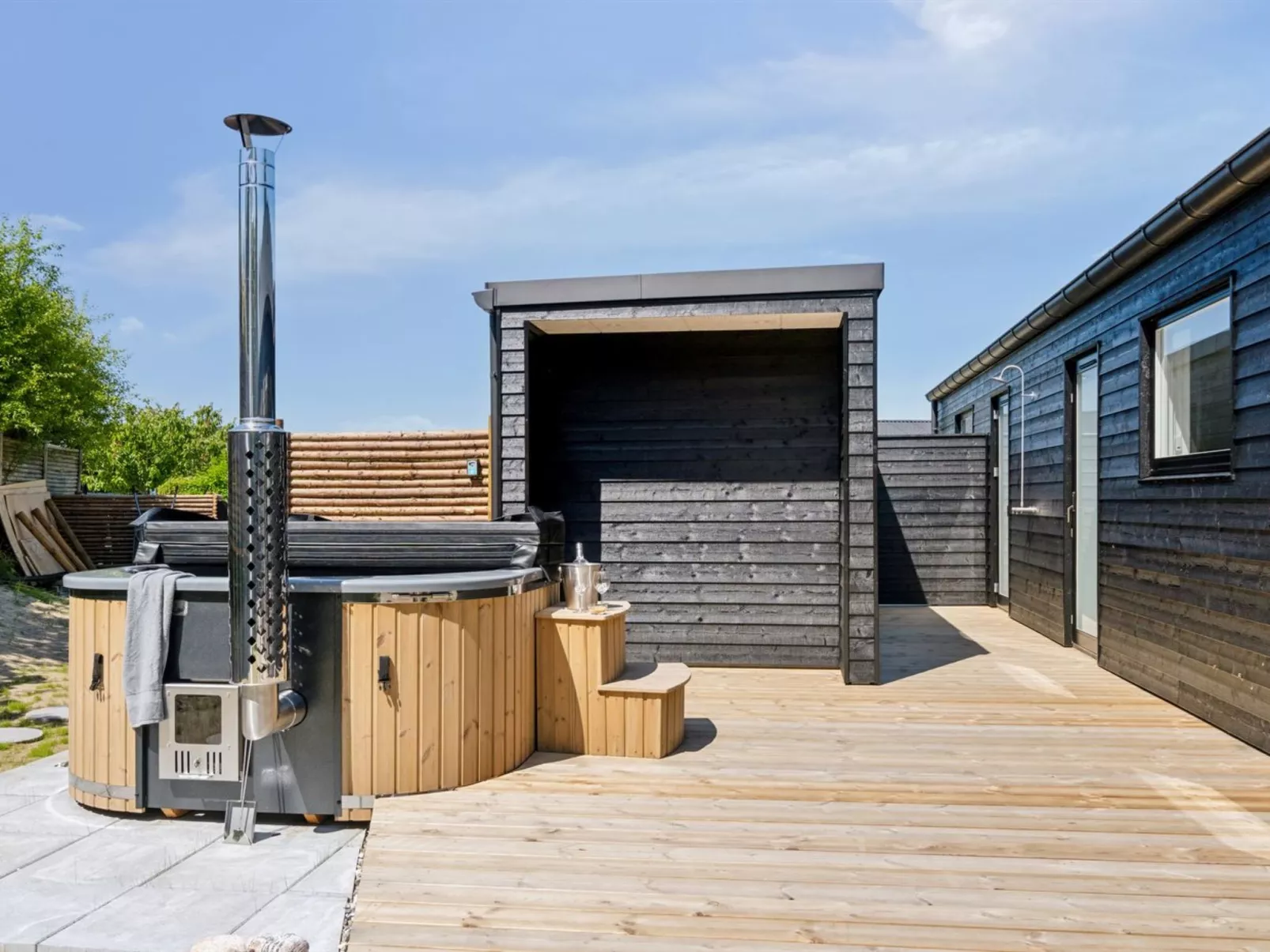 "Lonneke" - 450m from the sea-Dedans