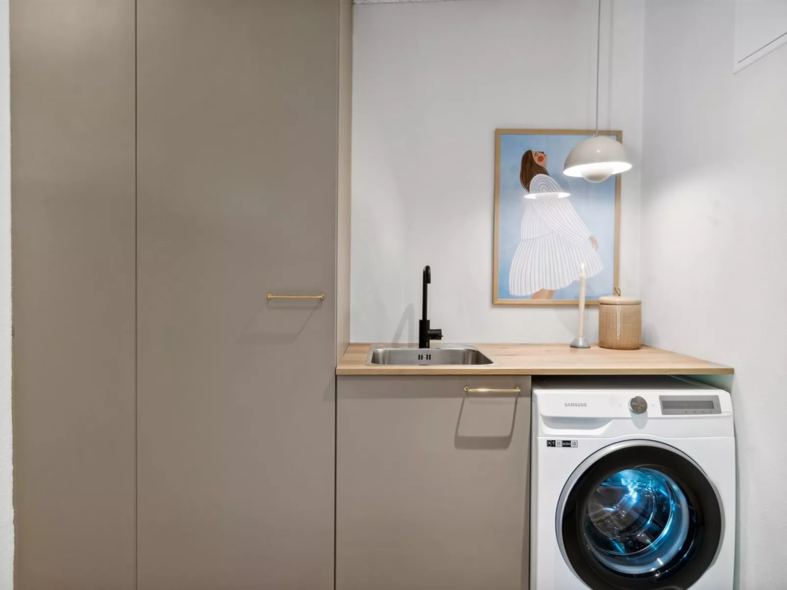 "Karlene" - 300m from the sea-Inside